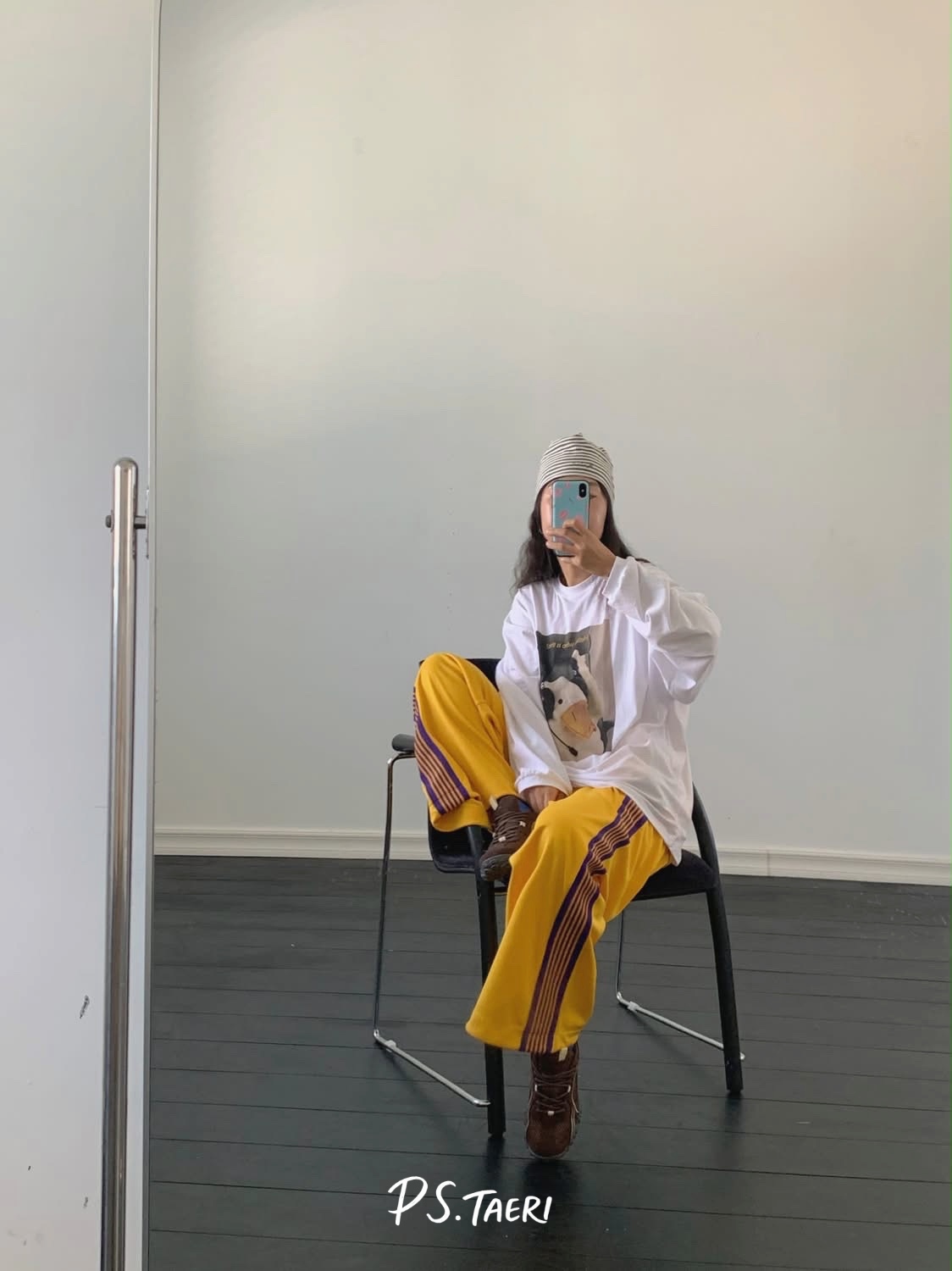 Hello Duck T-shirt (Adult)-White
