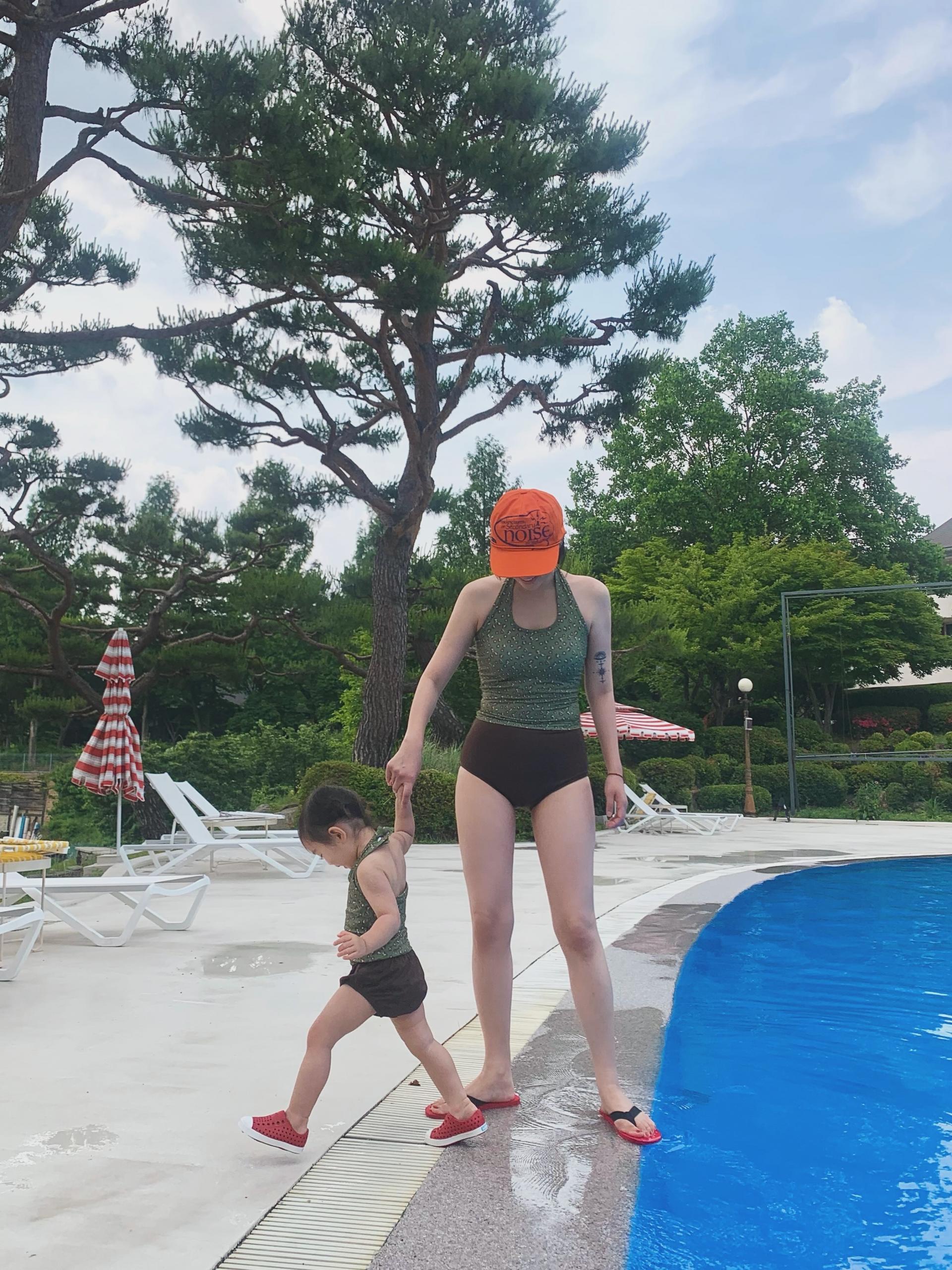 호피홀터 스윔