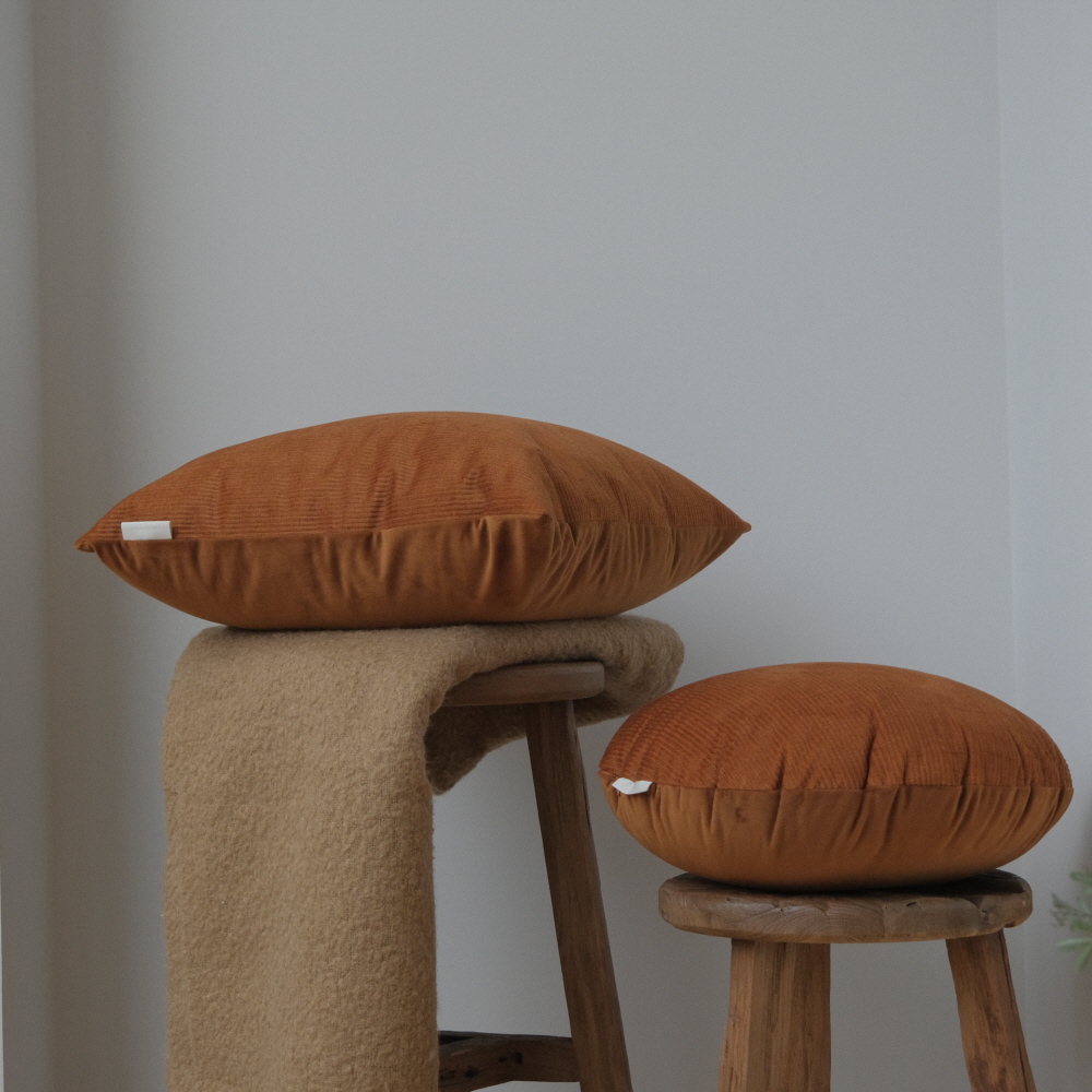 Touch Touch cushion cover