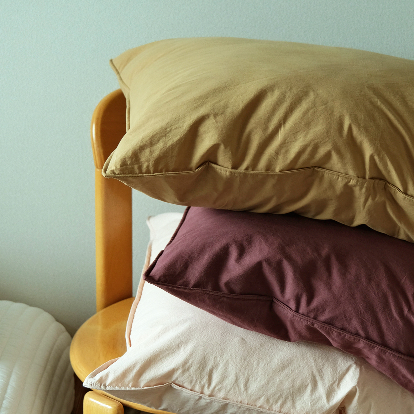 Connie cotton pillow cover