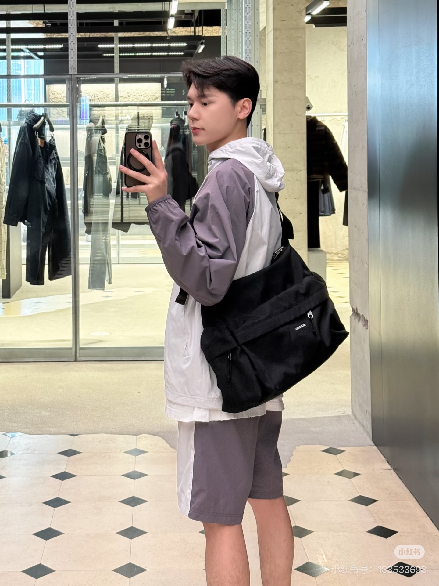 발렌시아가 맨즈 후드 자켓
