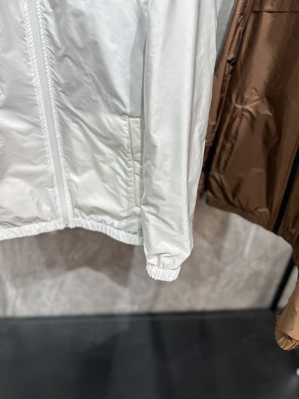 0b63aa370c6f8.jpg