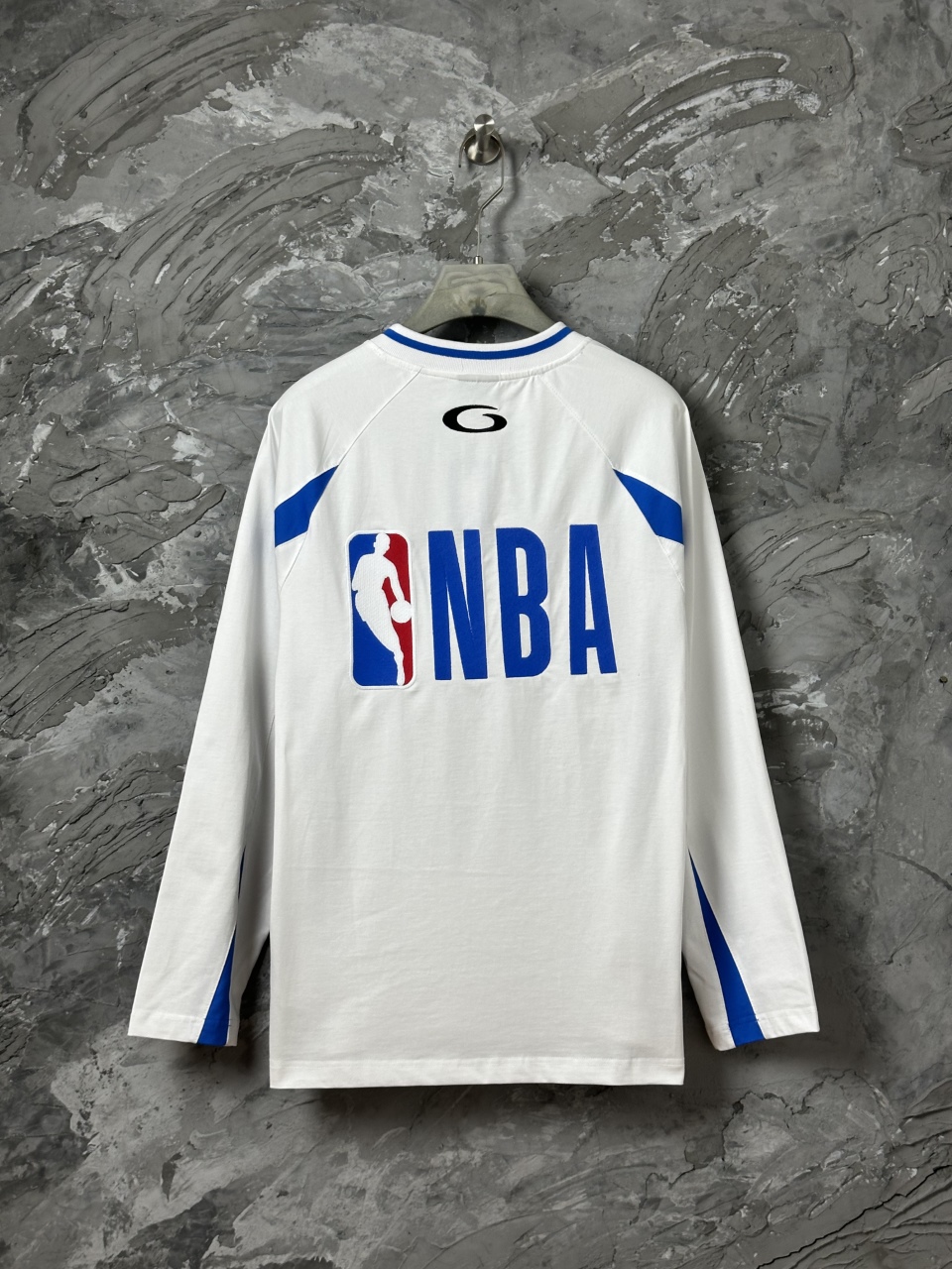 발렌시아가 맨즈 남여공용 NBA 긴팔티 3컬러