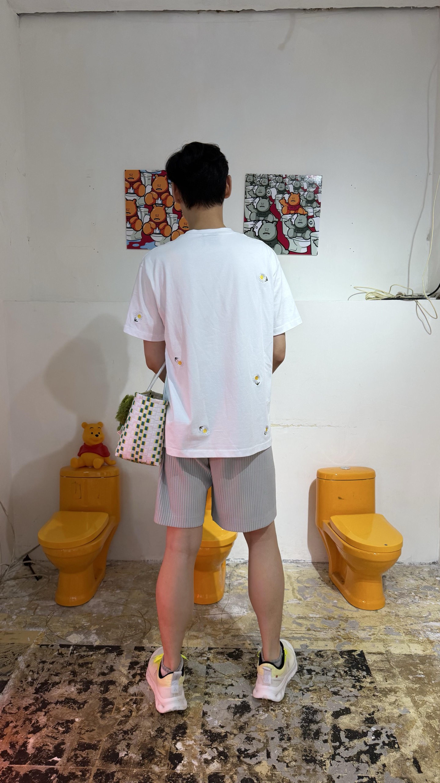 디올 맨즈 데이지 반팔티