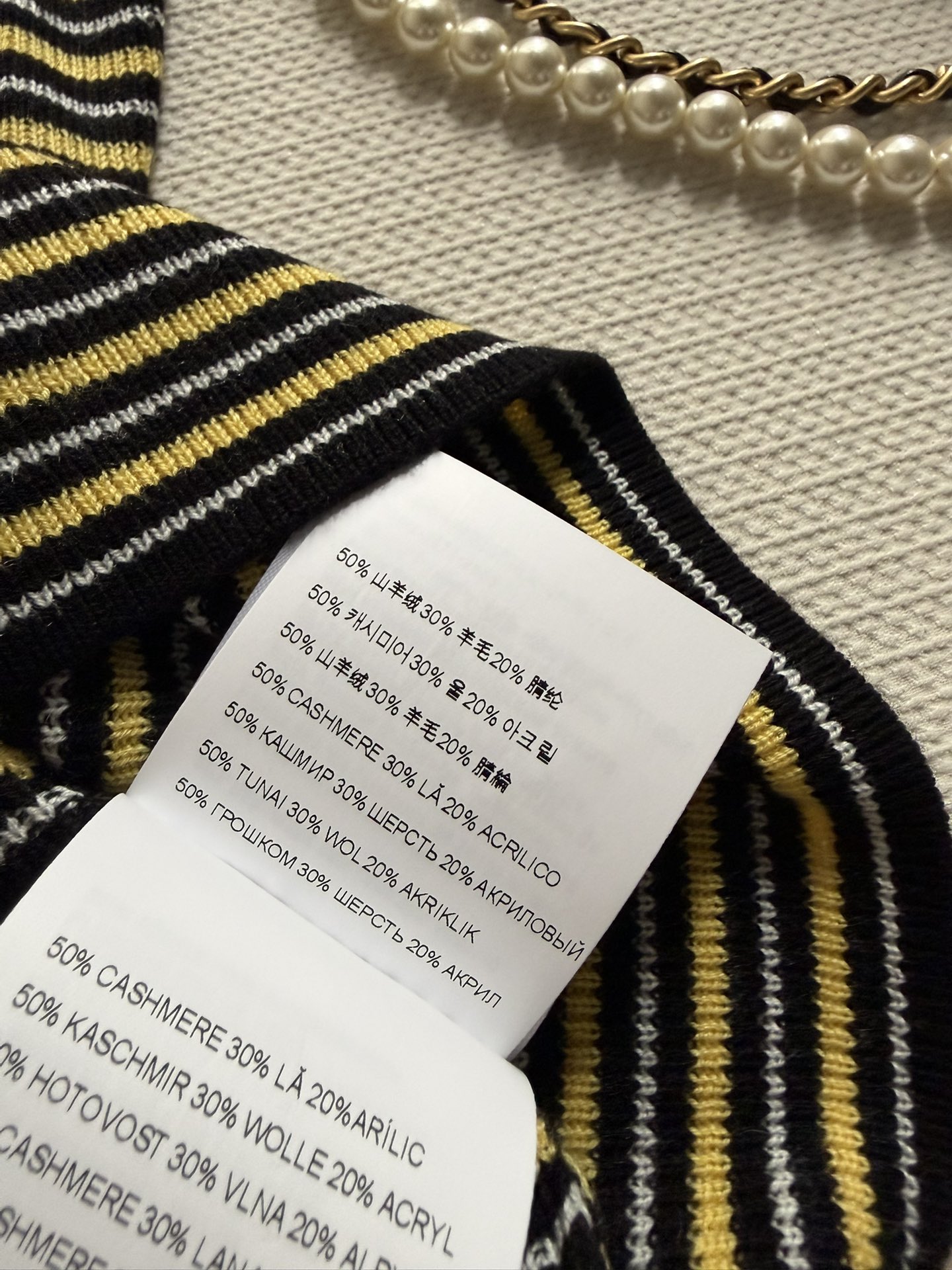 103f893b60abc.jpg