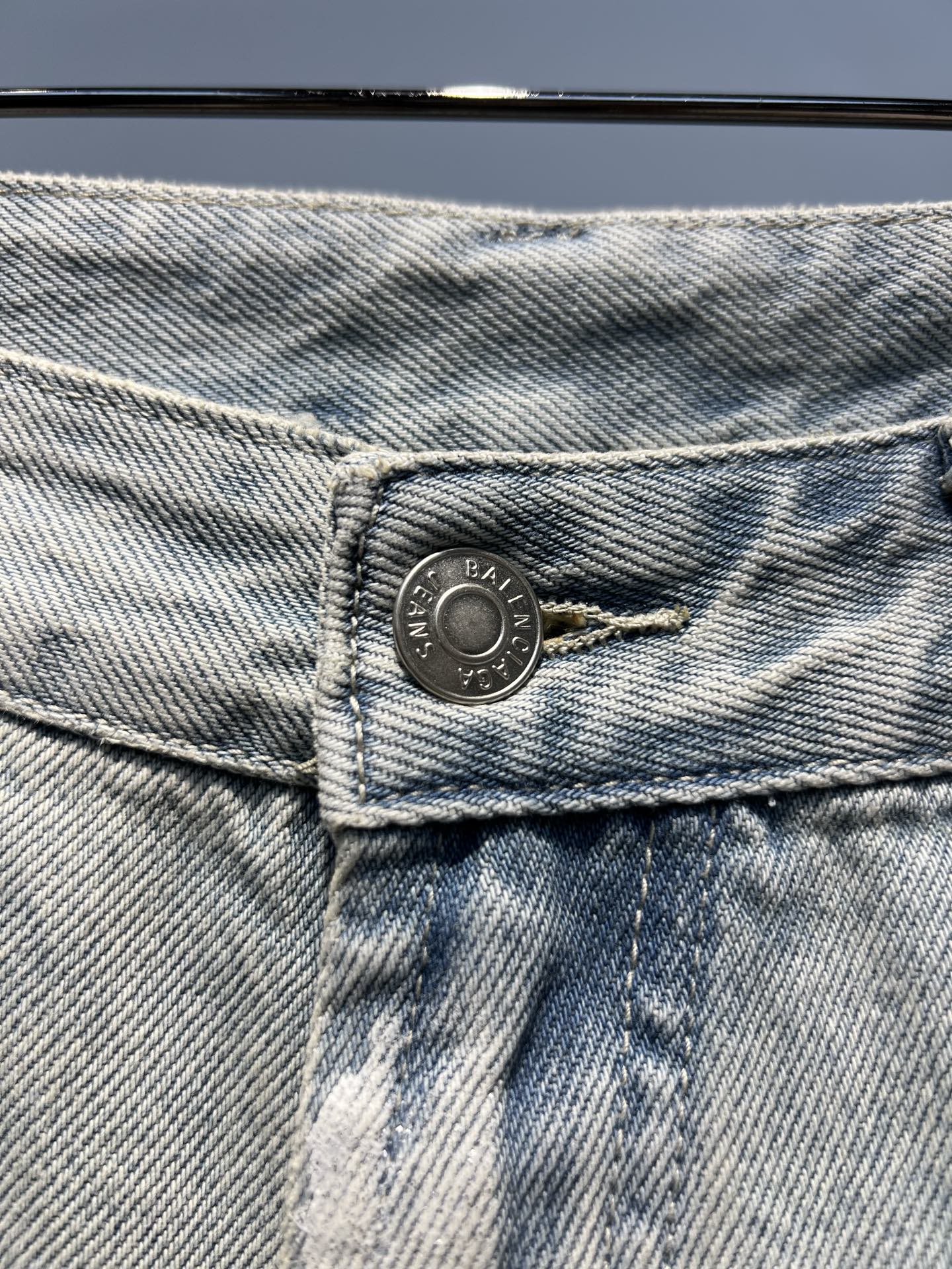 12e59450ea869.jpg