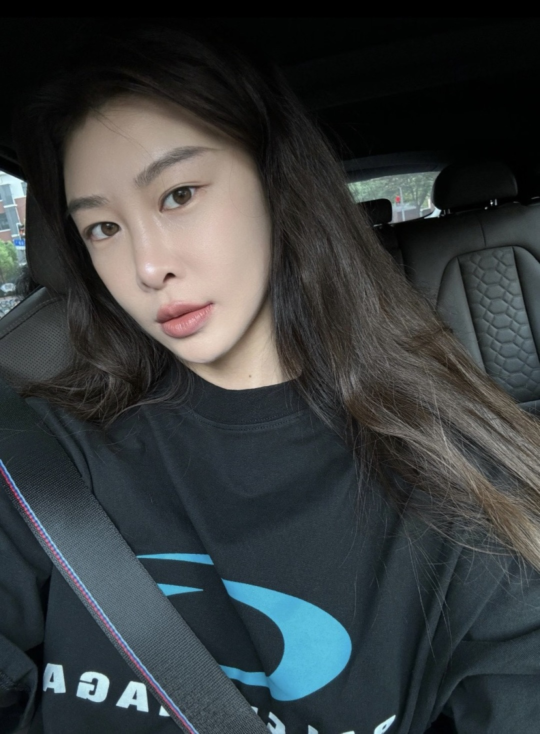 발렌시아가 맨즈 남여공용 로고 반팔티 2컬러