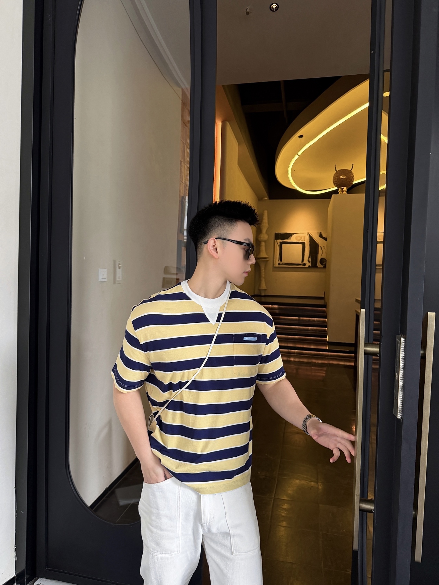 1622371f230e1.jpg