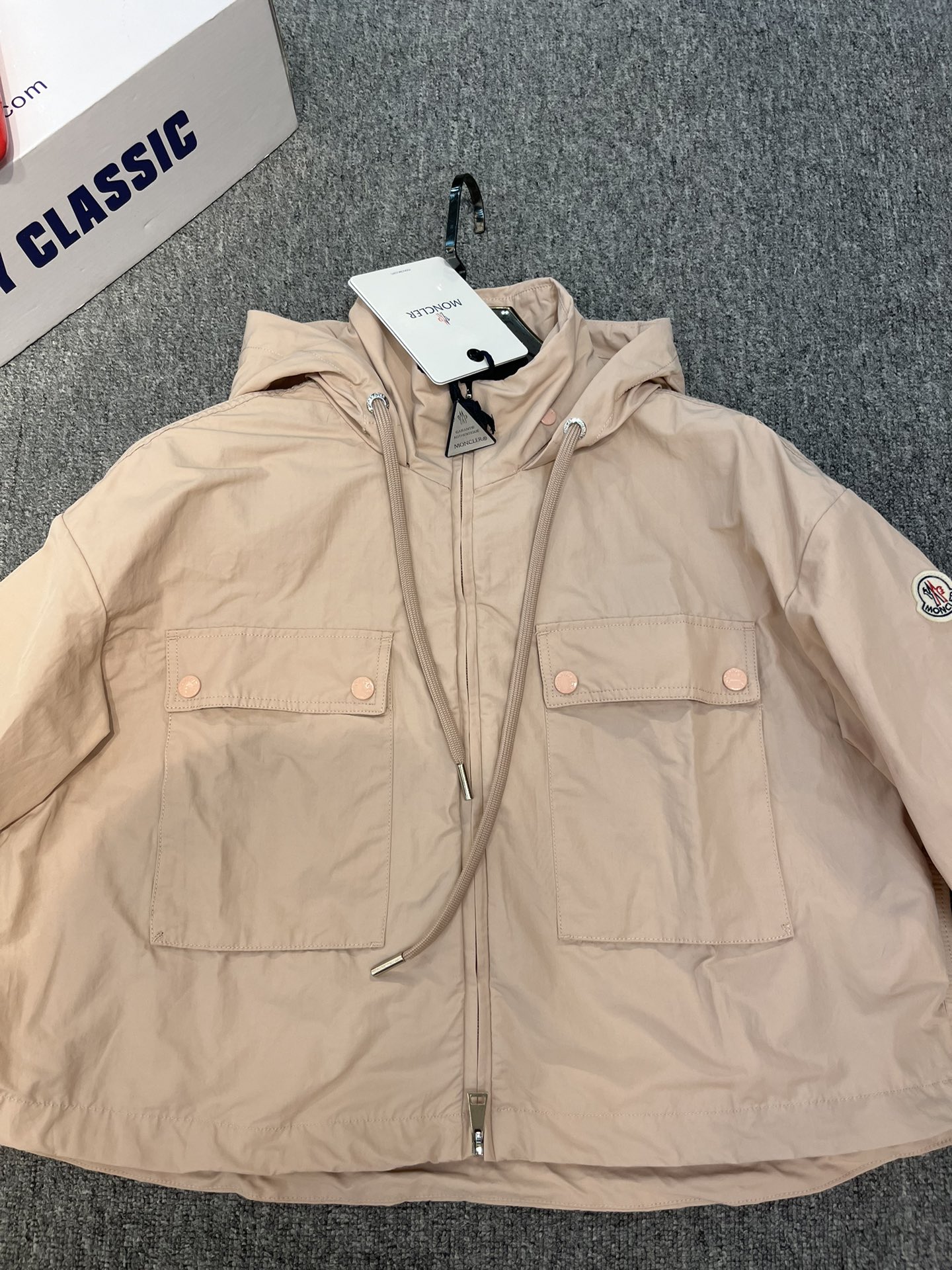 18ffa471bcd4d.jpg