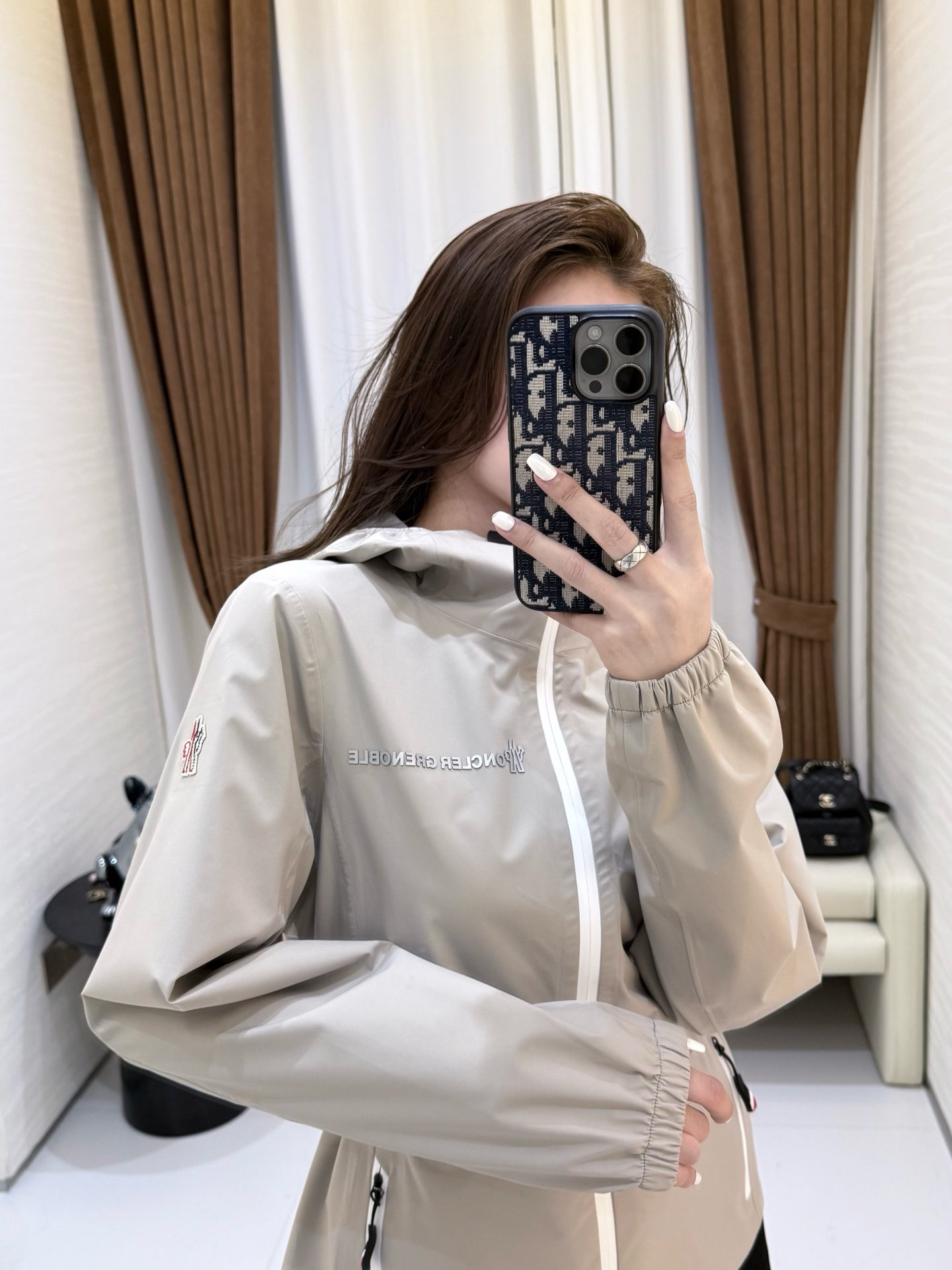몽클레어 그레노블 바람막이 3컬러