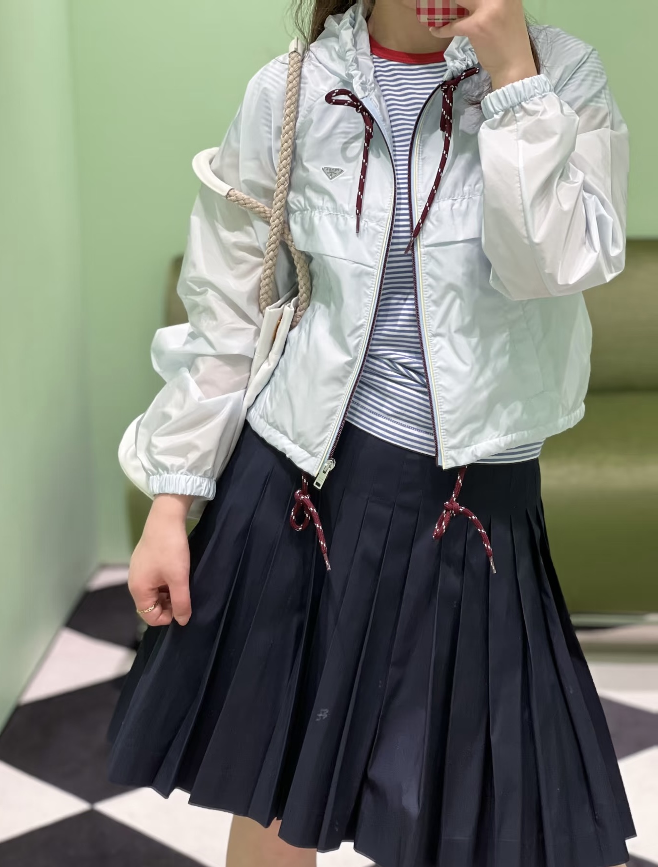 1f330020b3b2b.jpg