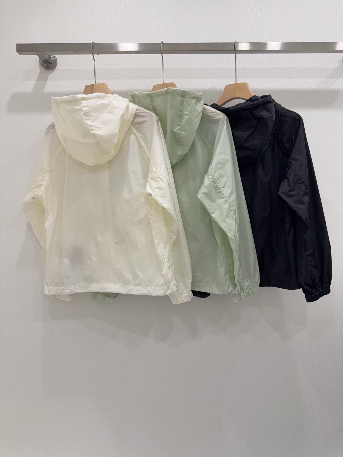 228eb704f2118.jpg