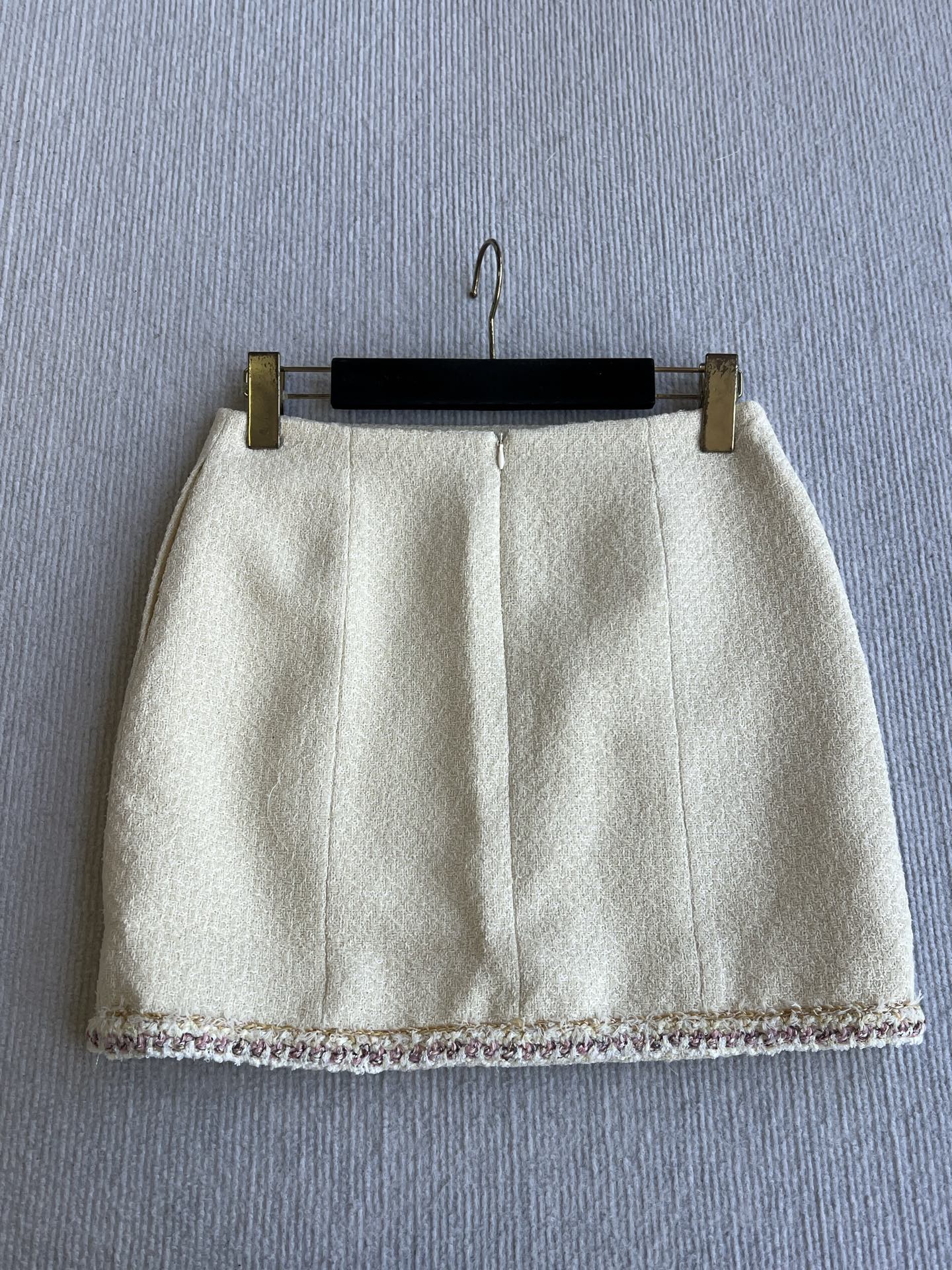 273a045ab9d62.jpg