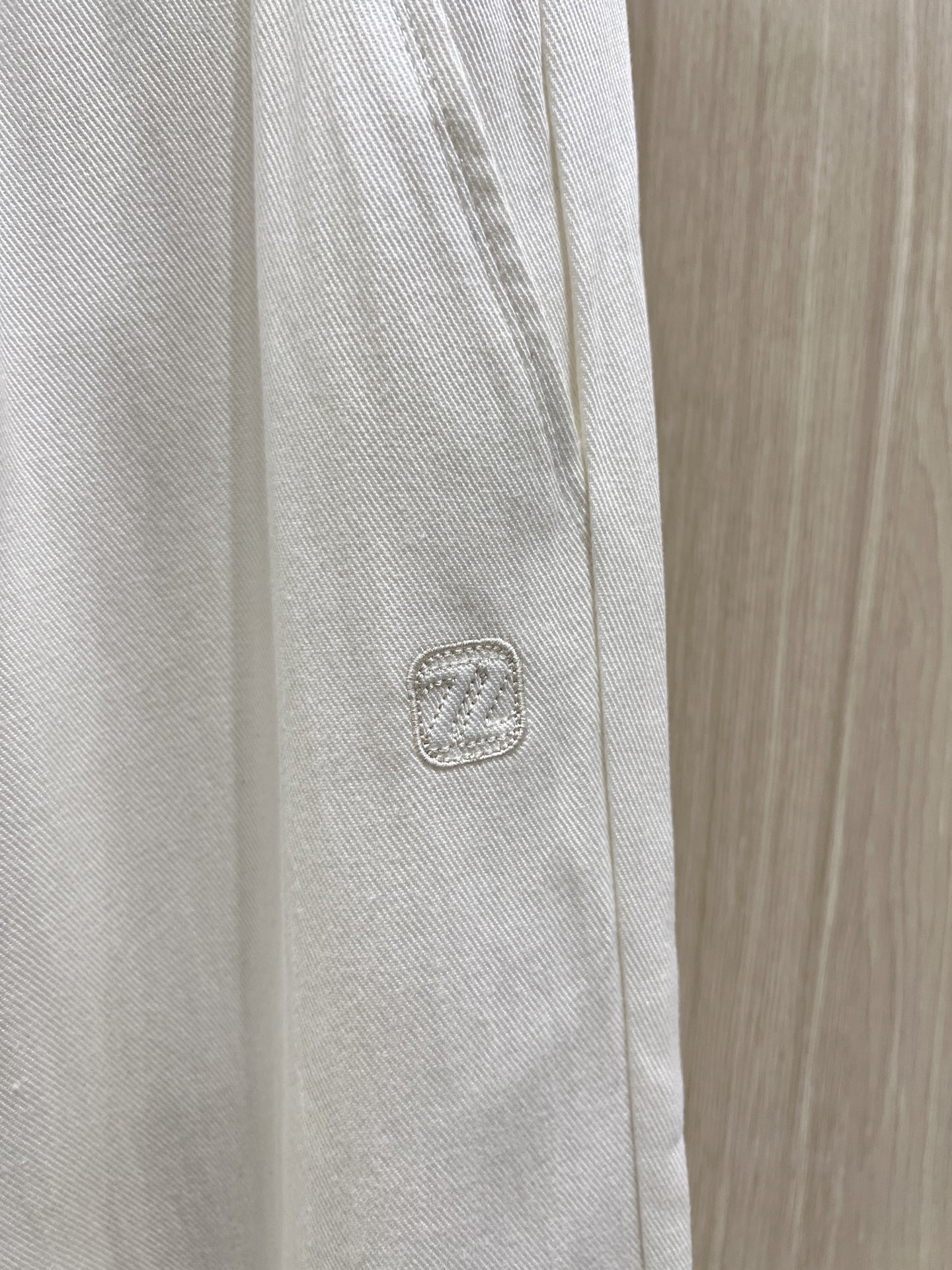 28e3cf781fb8b.jpg
