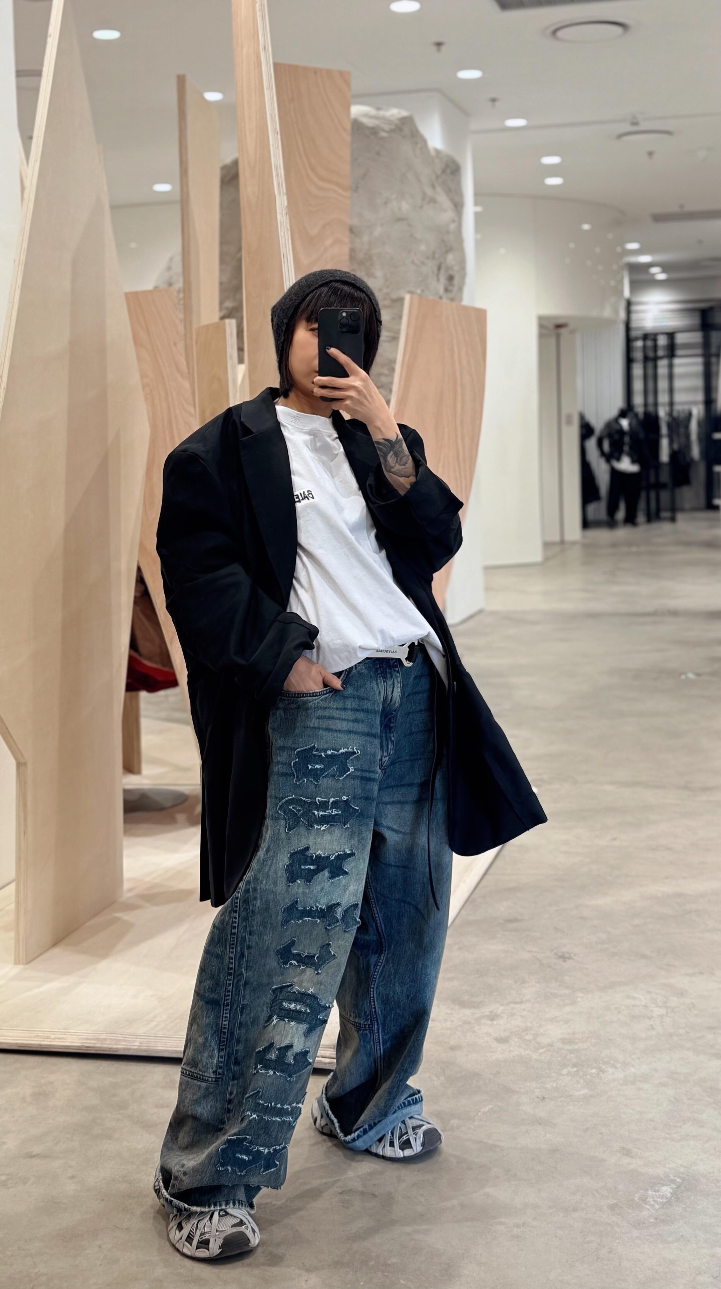 발렌시아가 맨즈 남여공용 데님 팬츠