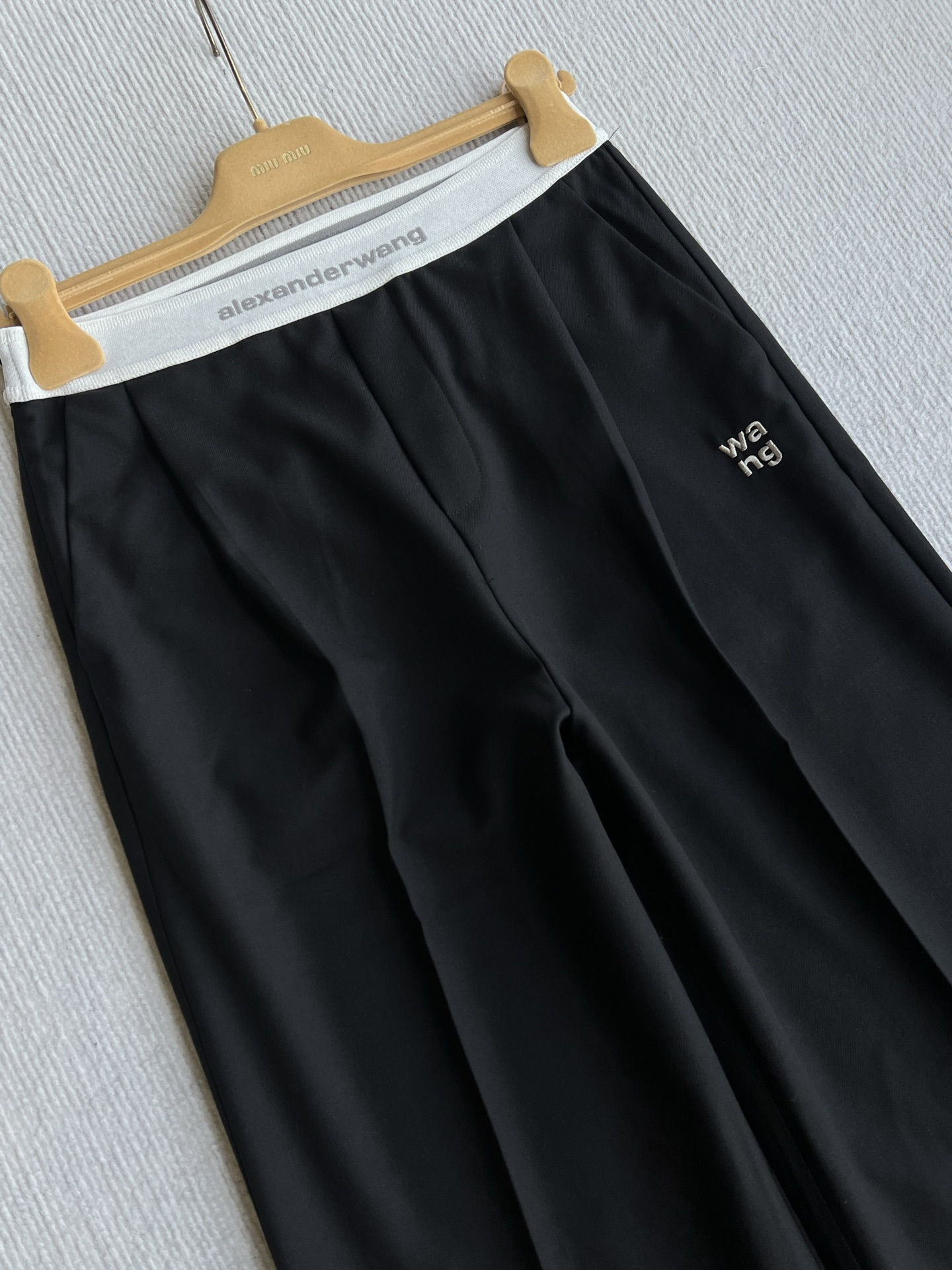 2baad112a9ef5.jpg
