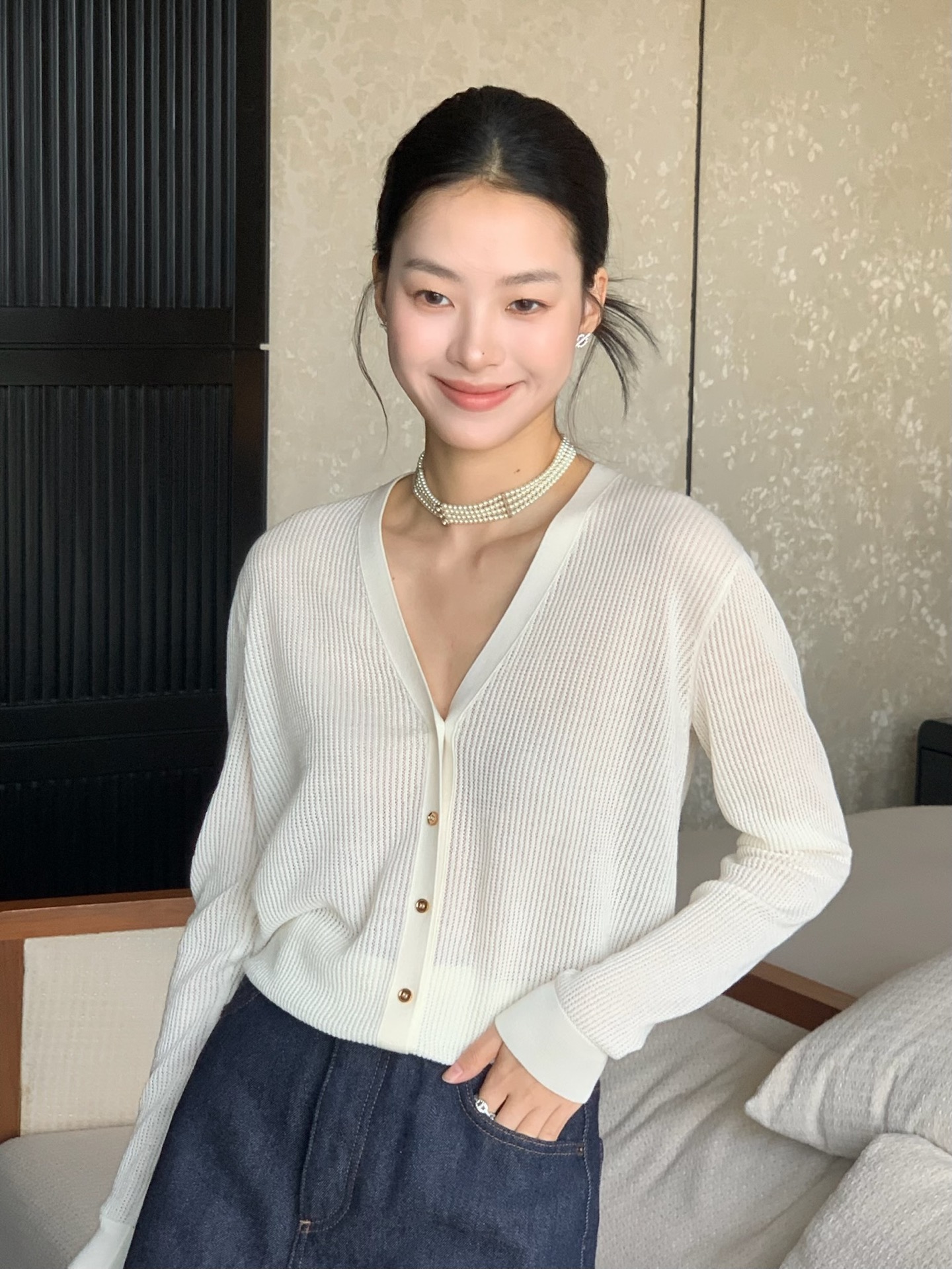 [고퀄]로로피아나 브이넥 긴팔 가디건