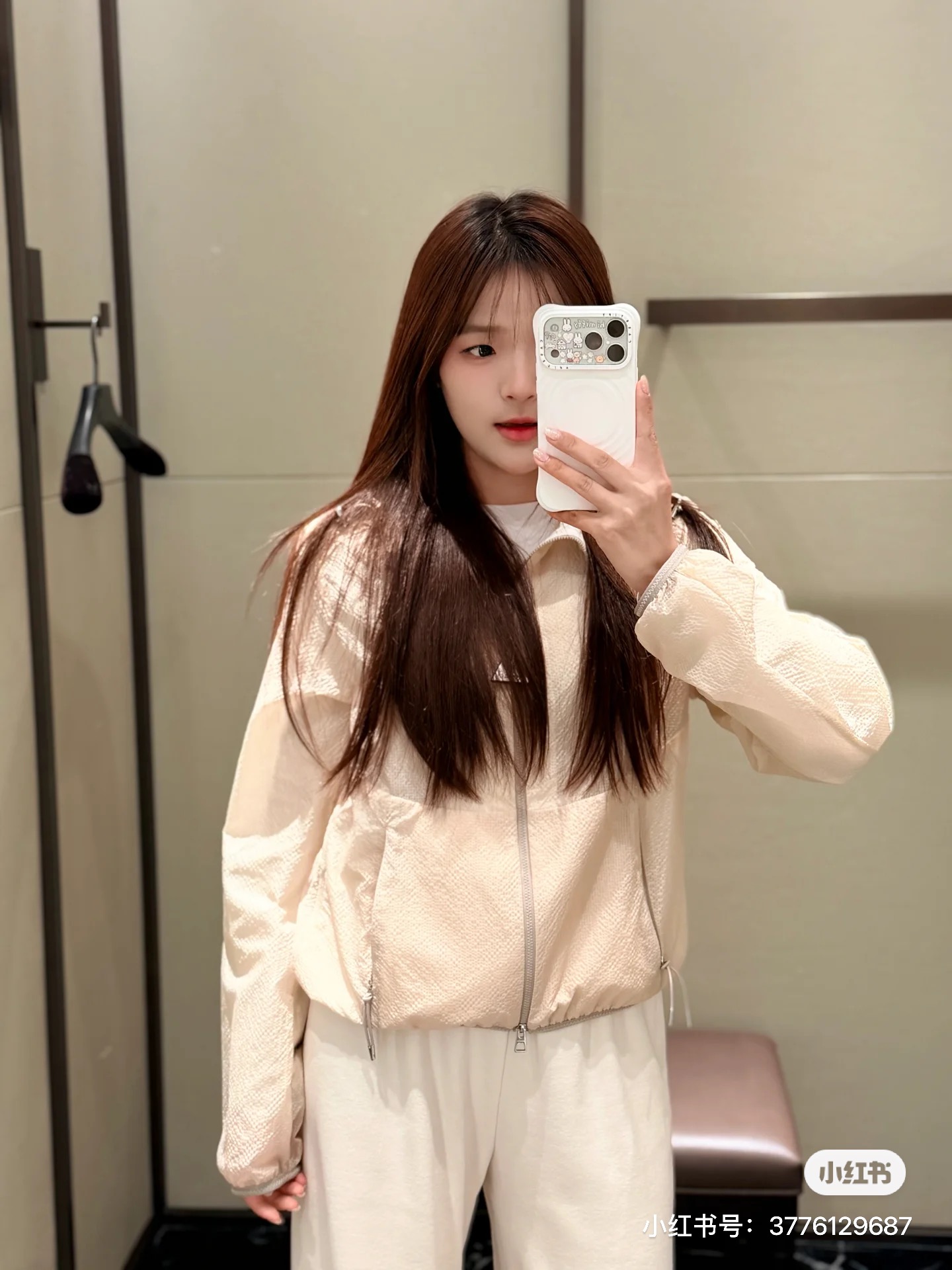 몽클레어 에다식 후드 바람막이 2컬러