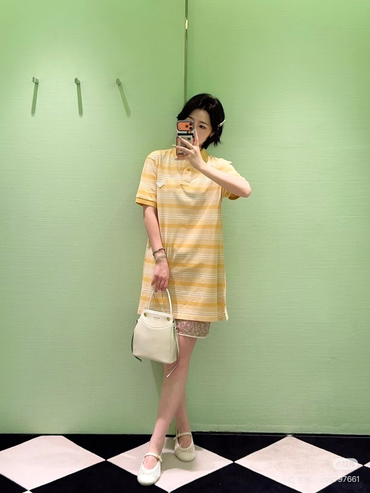 [고퀄] 프라다 폴로 카라 원피스
