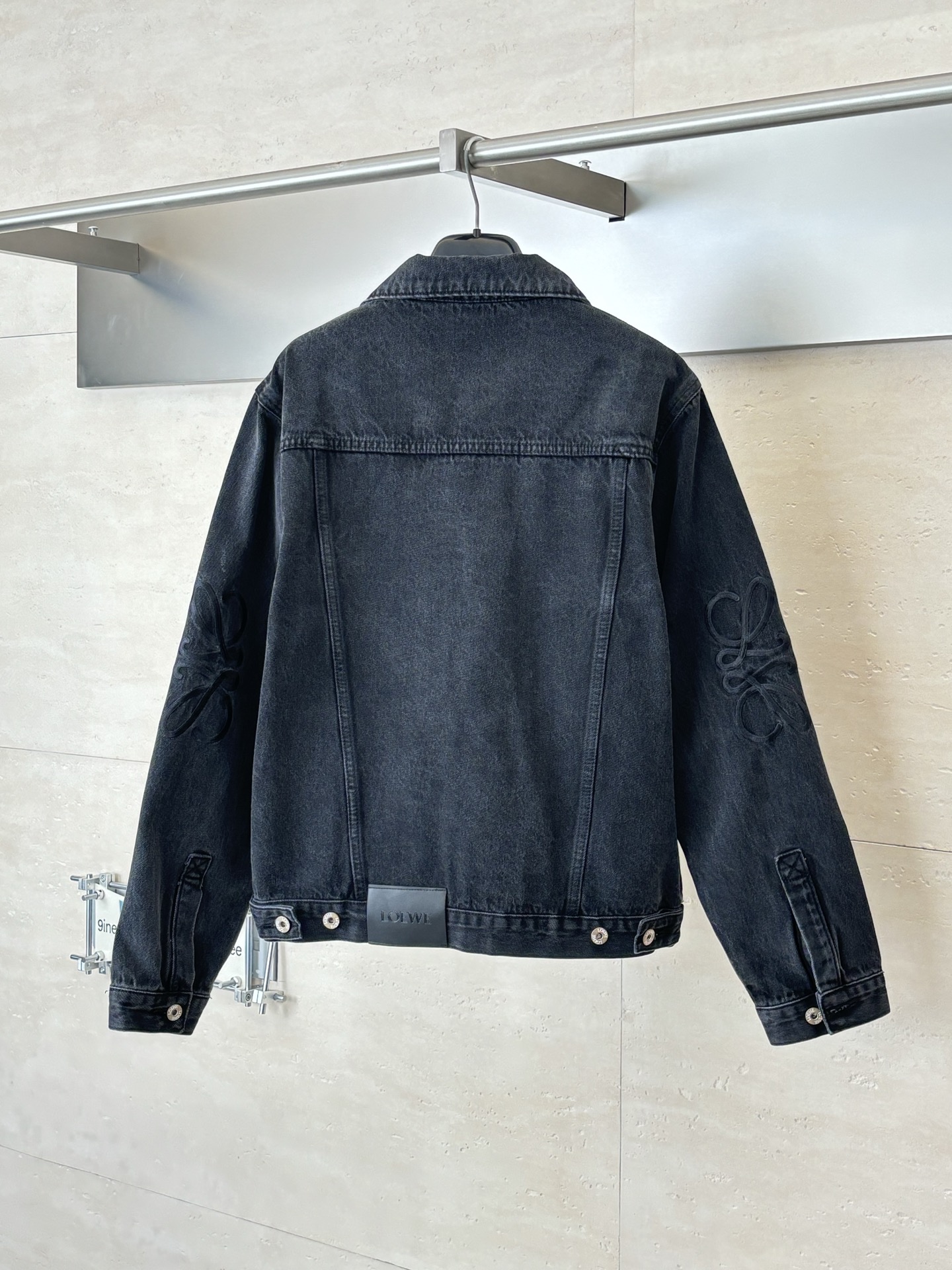 407af3fda2688.jpg