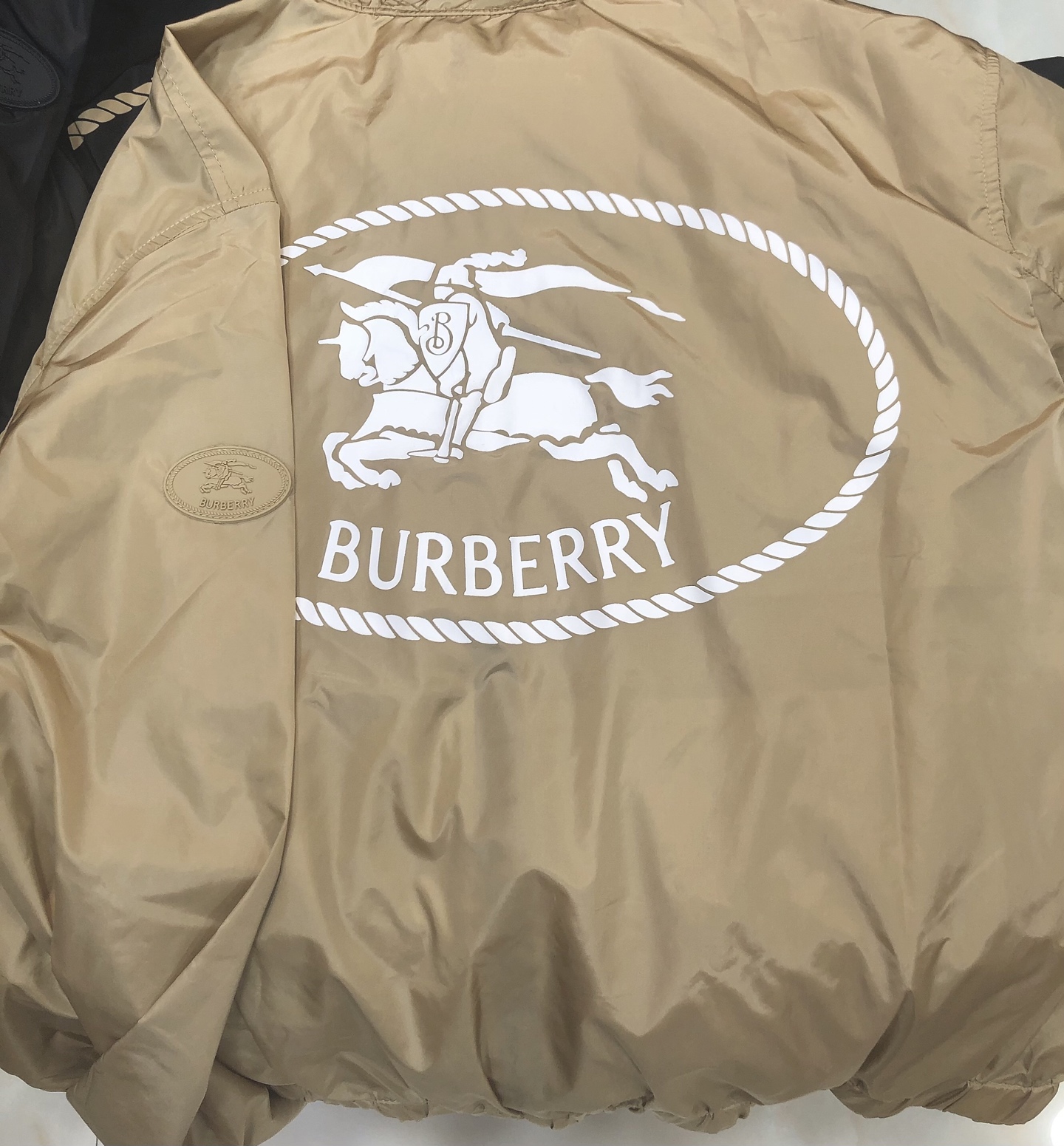 409640fda1051.jpg