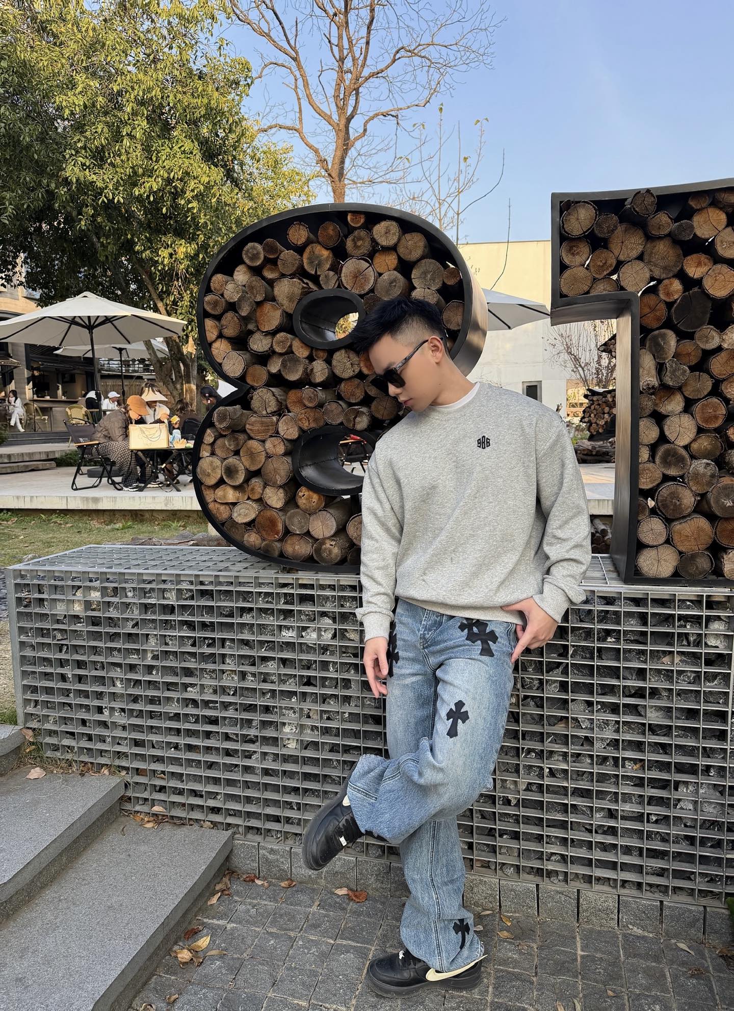 크롬하츠 맨즈 남여공용 패치 데님 팬츠