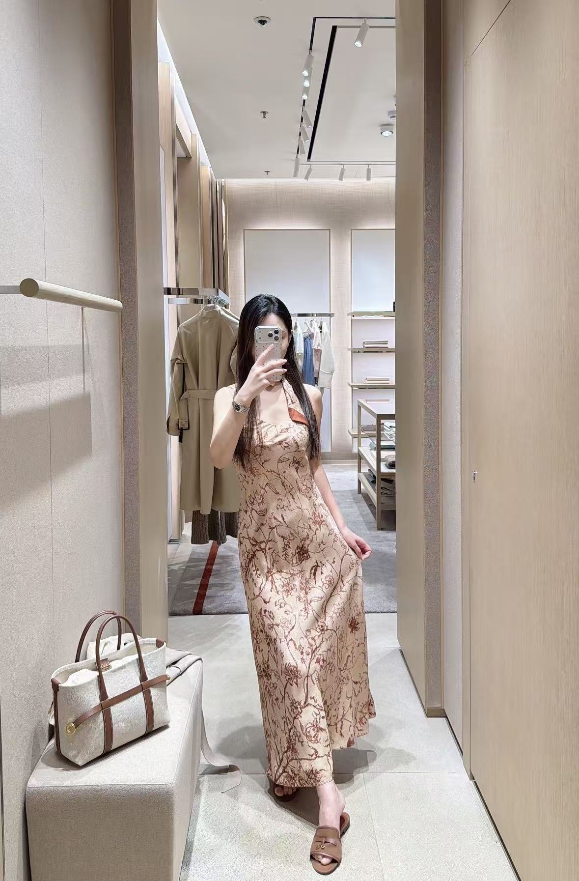 [고퀄] 로로피아나 민소매 나시 원피스