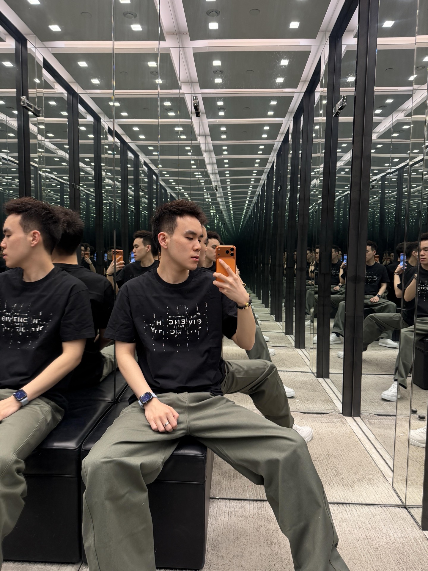 지방시 맨즈 프린팅 반팔티