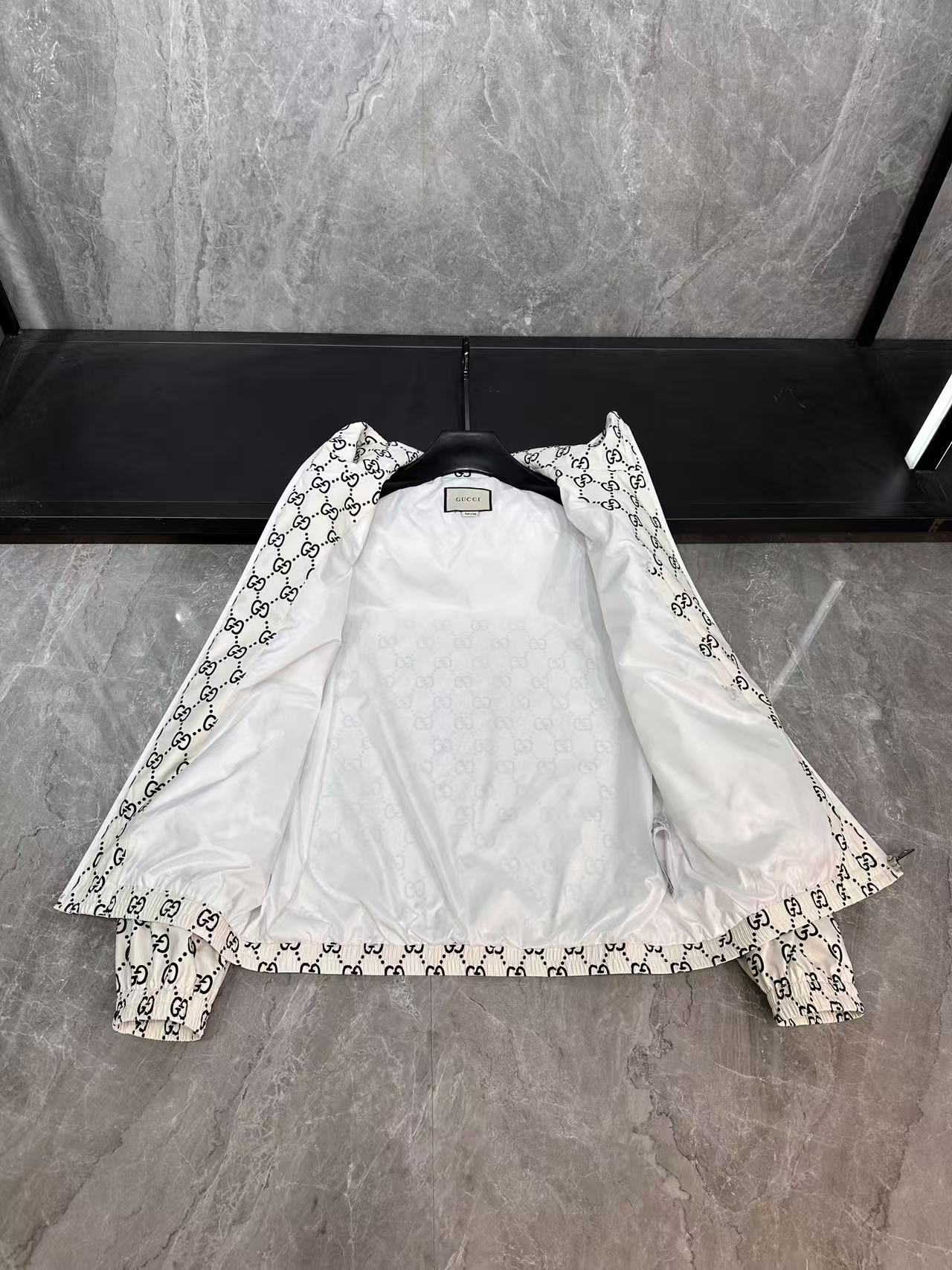 502ab68473678.jpg
