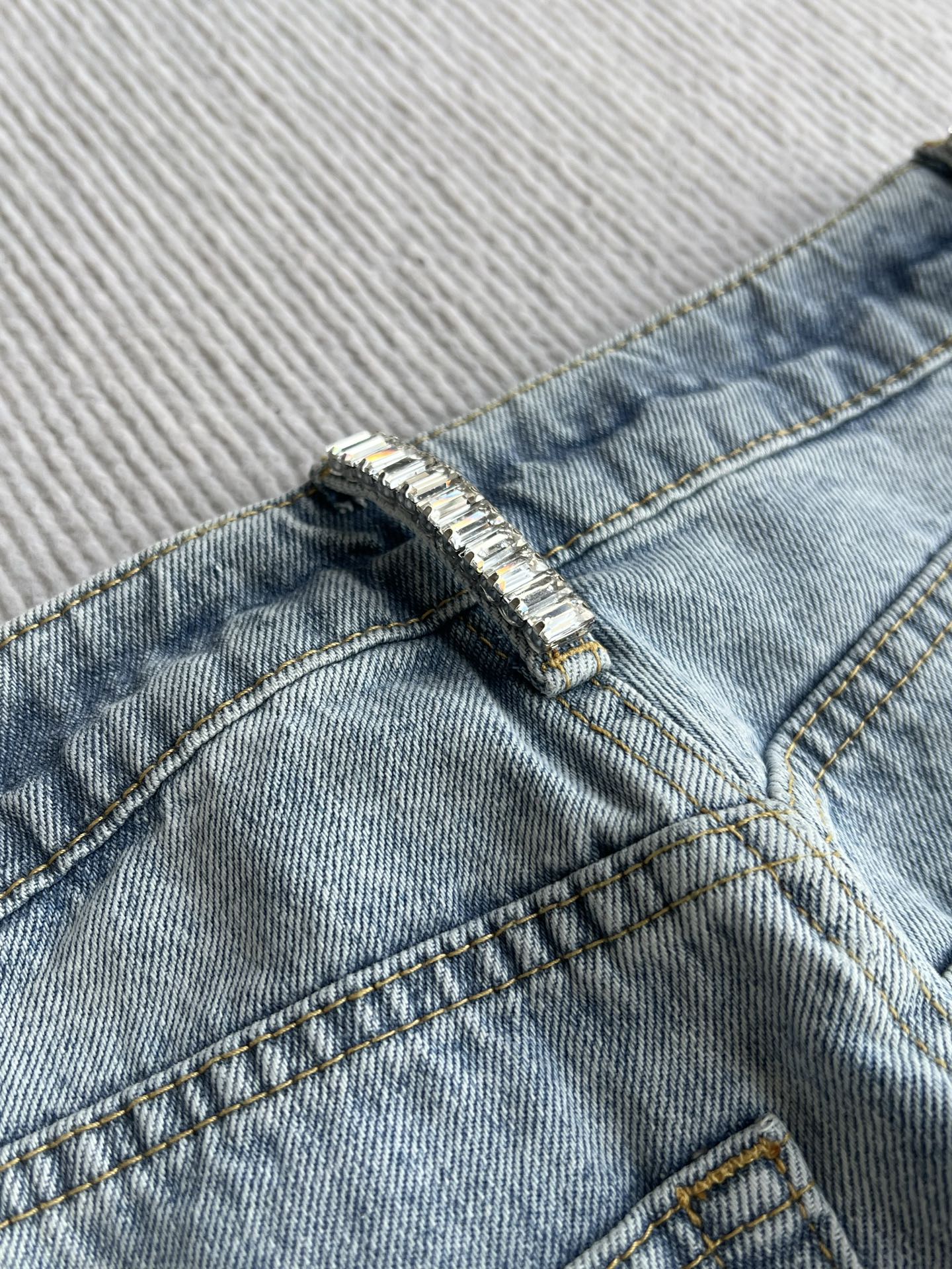 534a202ae6050.jpg
