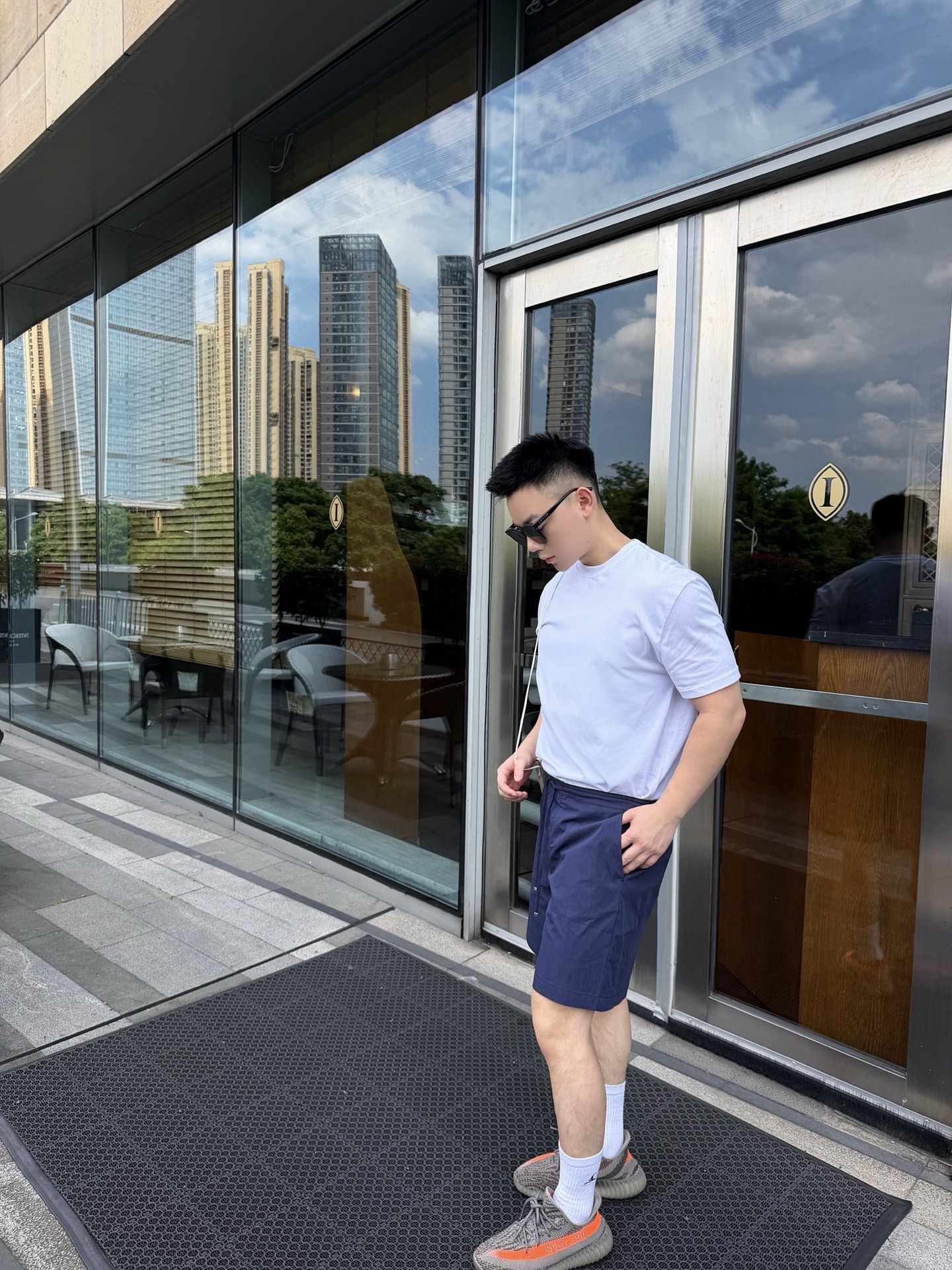 로에베 맨즈 밴딩 숏팬츠