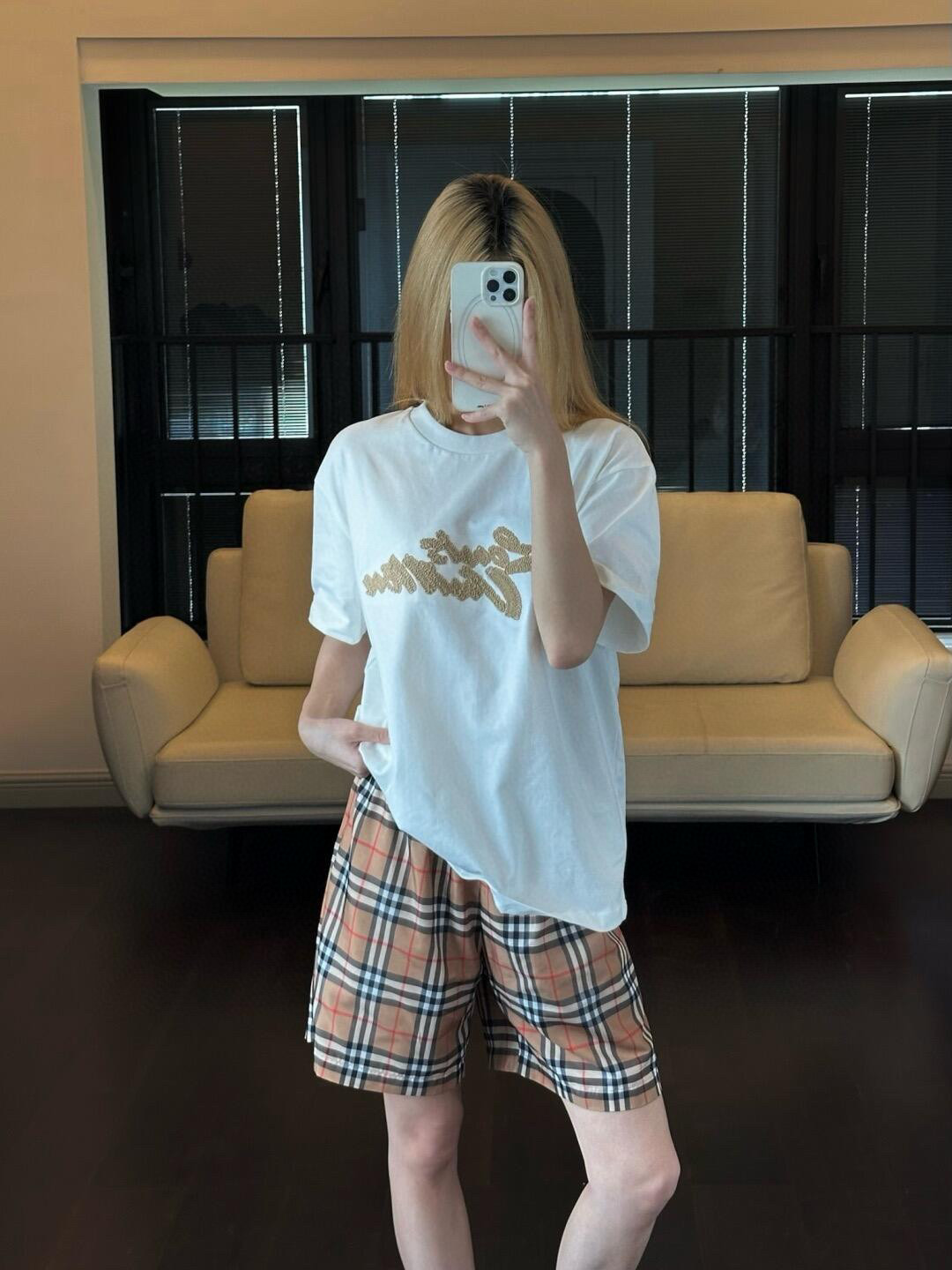 565506401c156.jpg