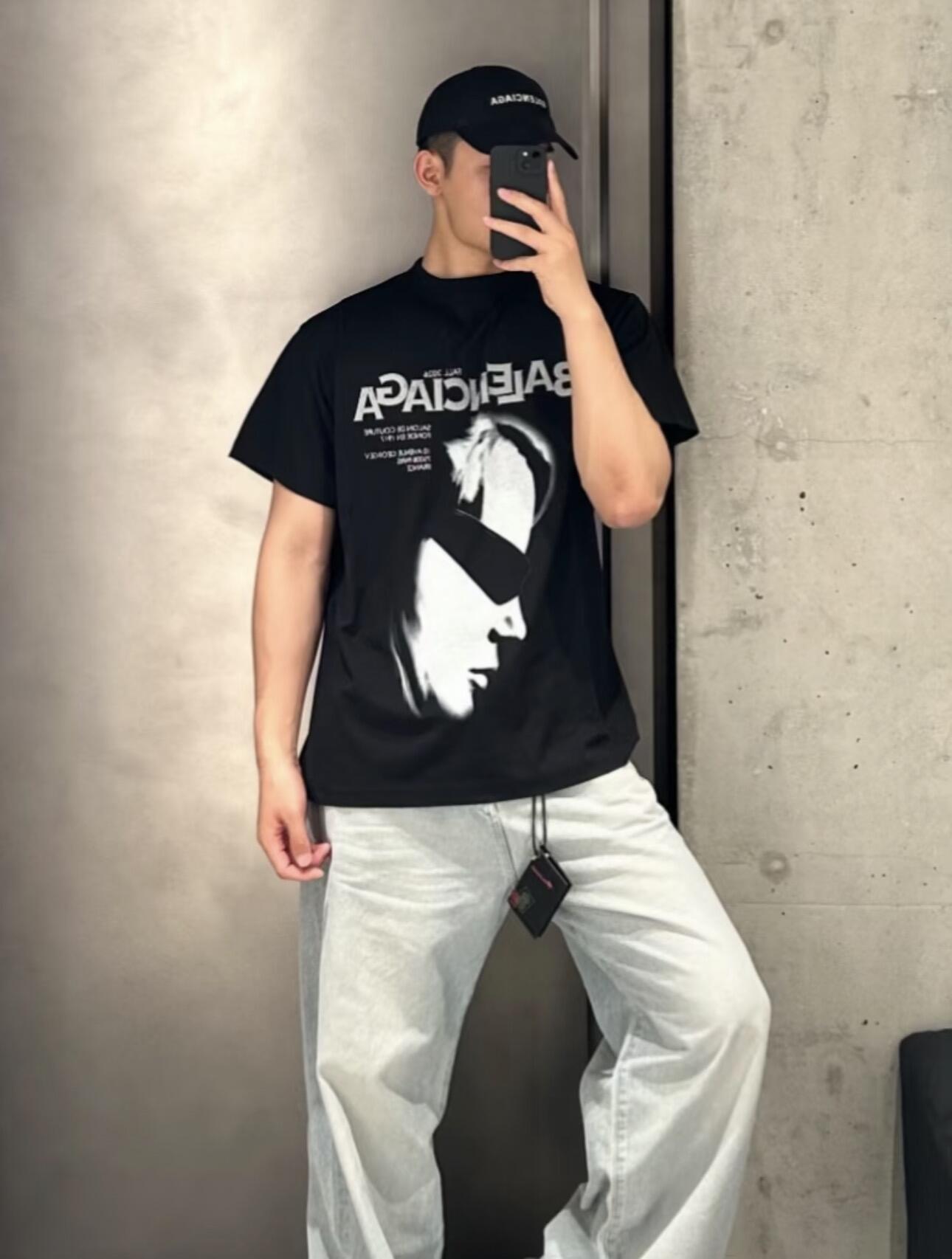 발렌시아가 맨즈 프린팅 반팔티