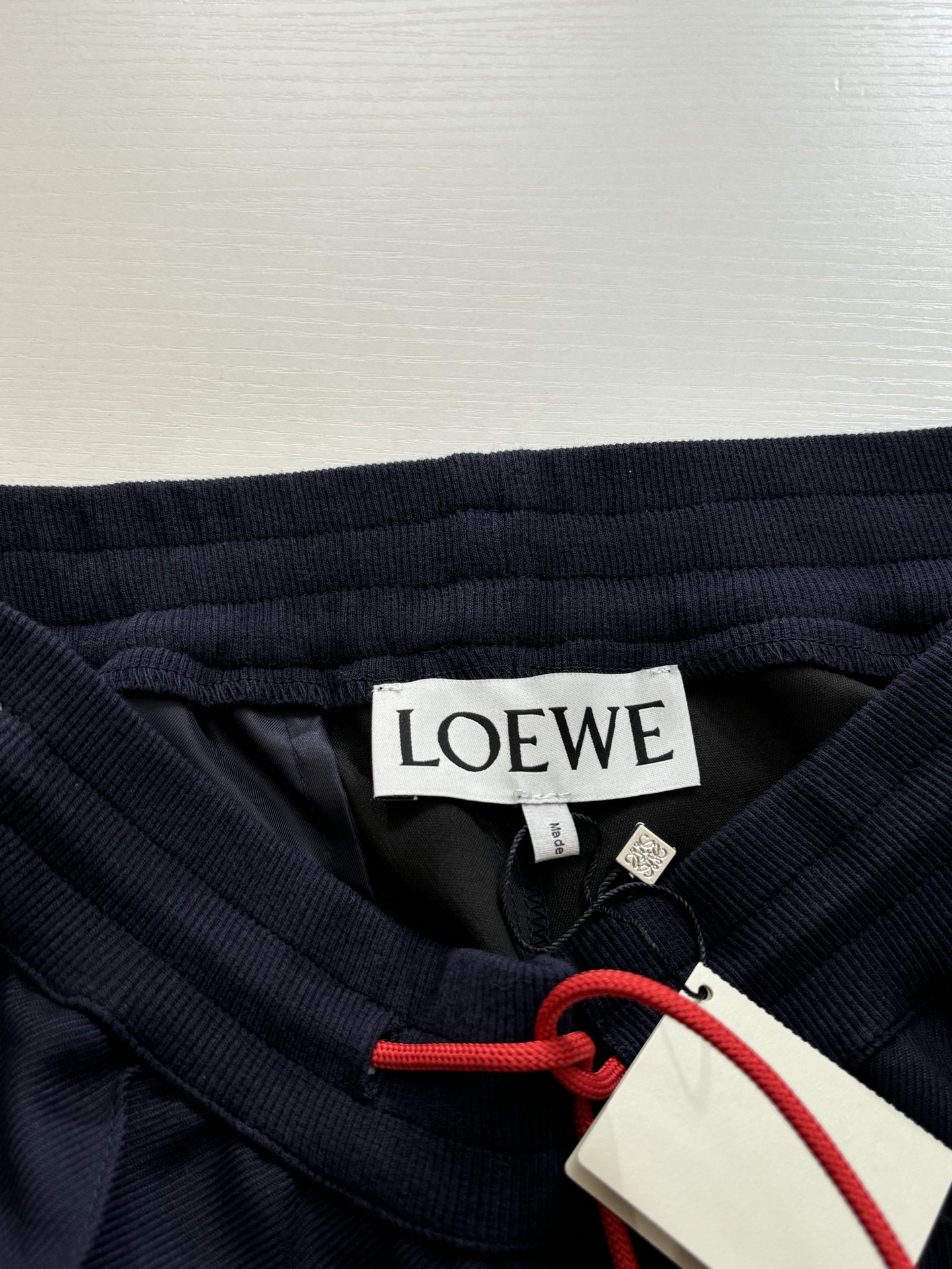5a2500db2c08f.jpg