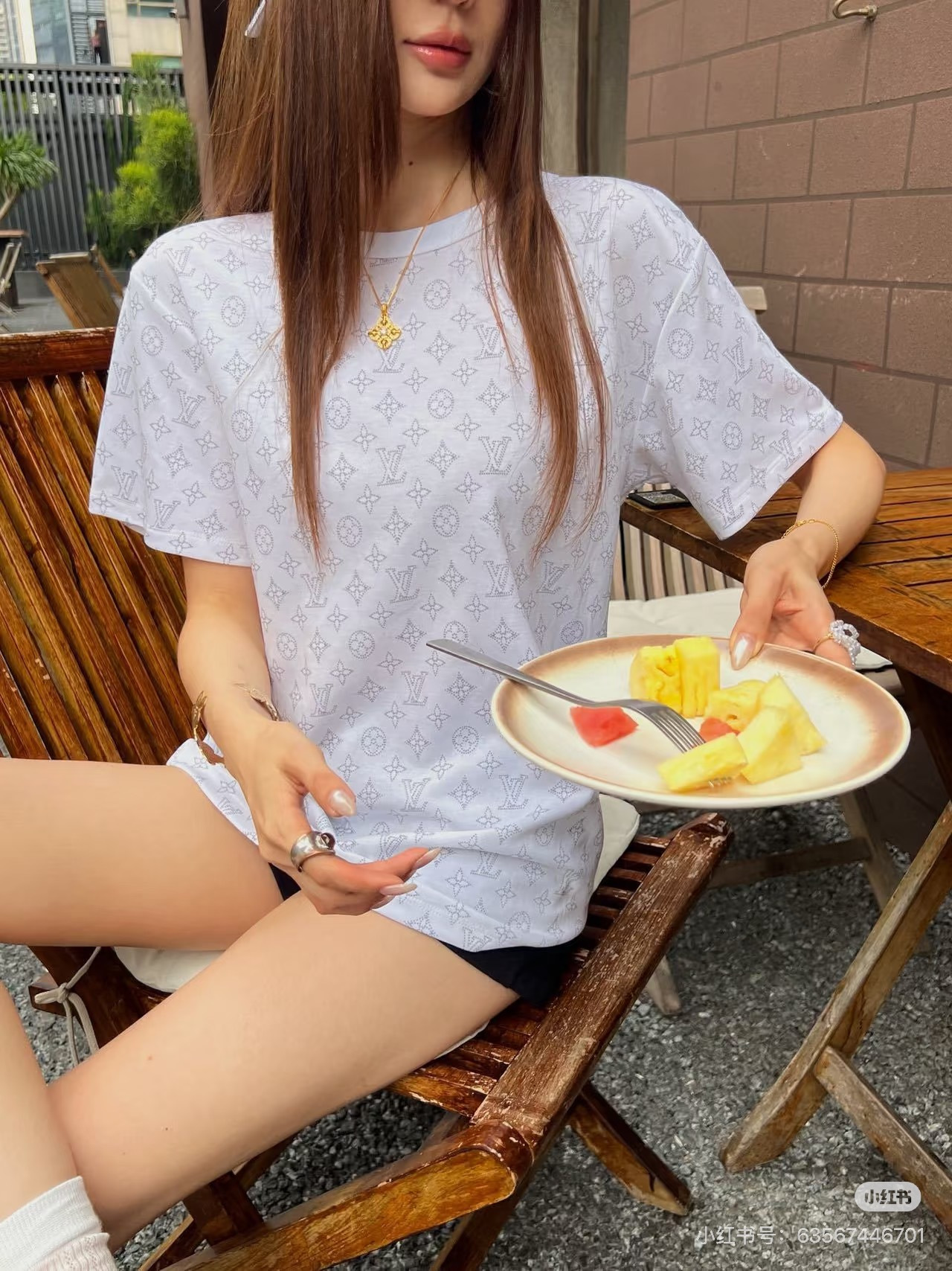 [고퀄] 루이비통 모노그램 티셔츠