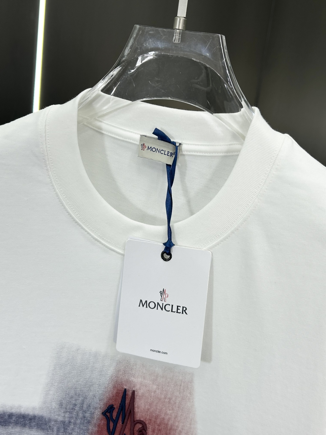 몽클레어 맨즈 로고 반팔티 2컬러