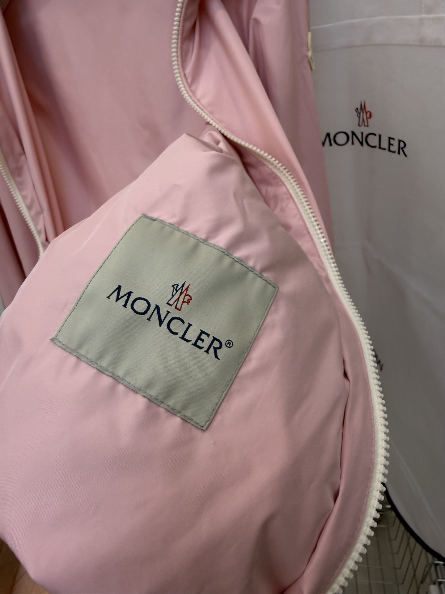 몽클레어 페지오 후드 바람막이 5컬러