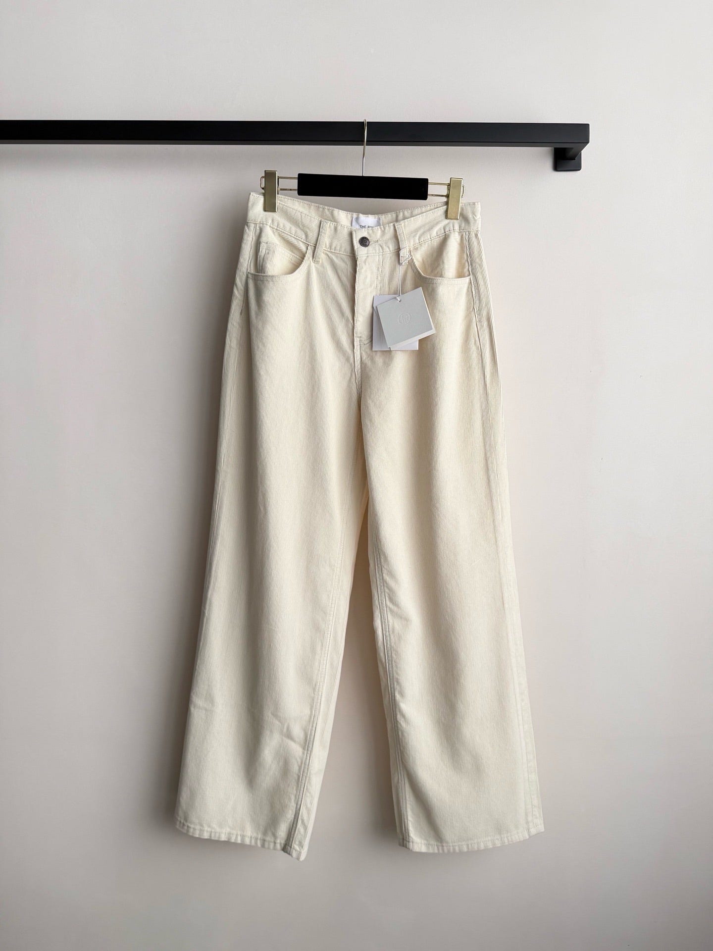 6526cf7e2819f.jpg