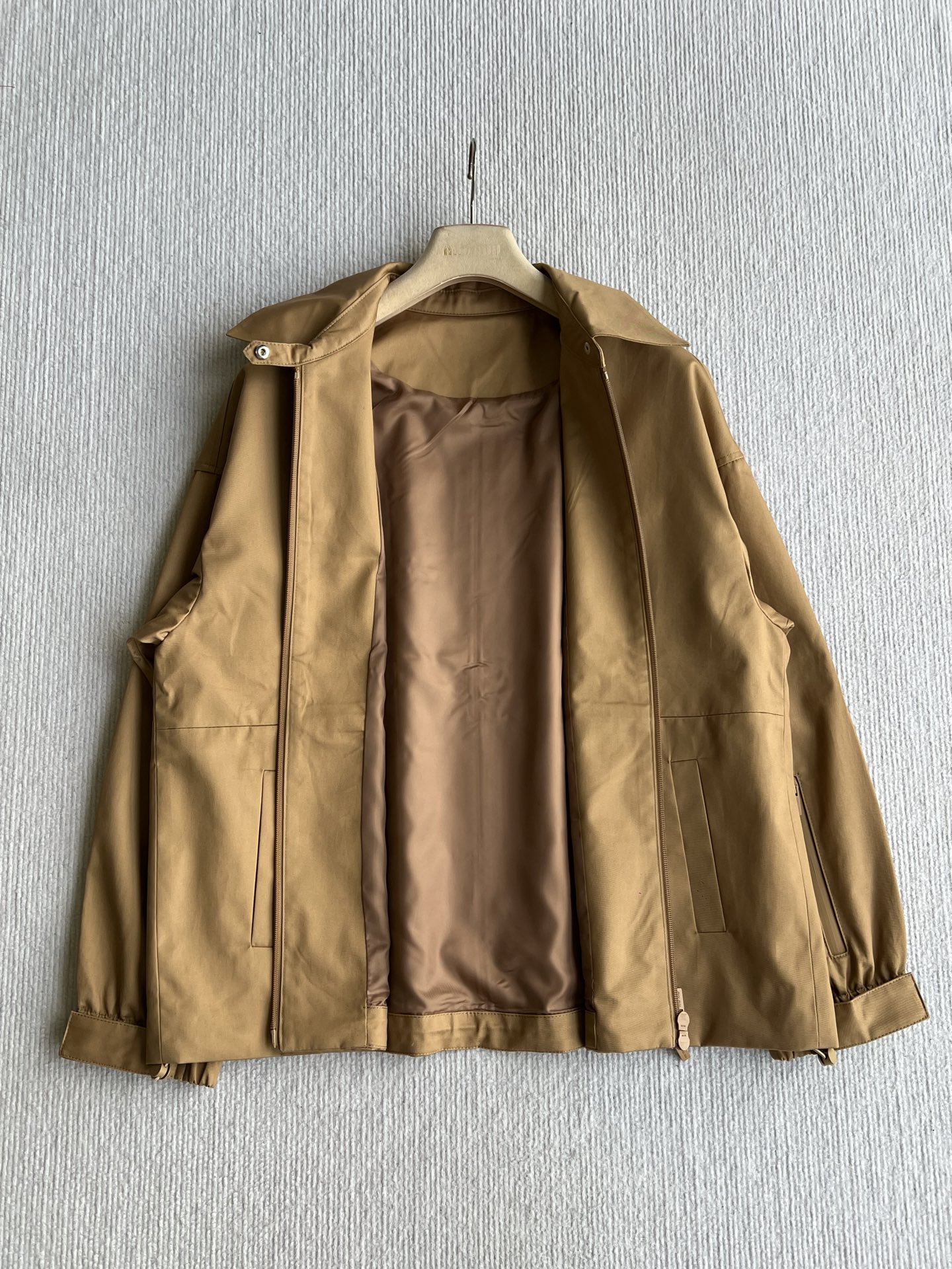 6f8ba2c887127.jpg