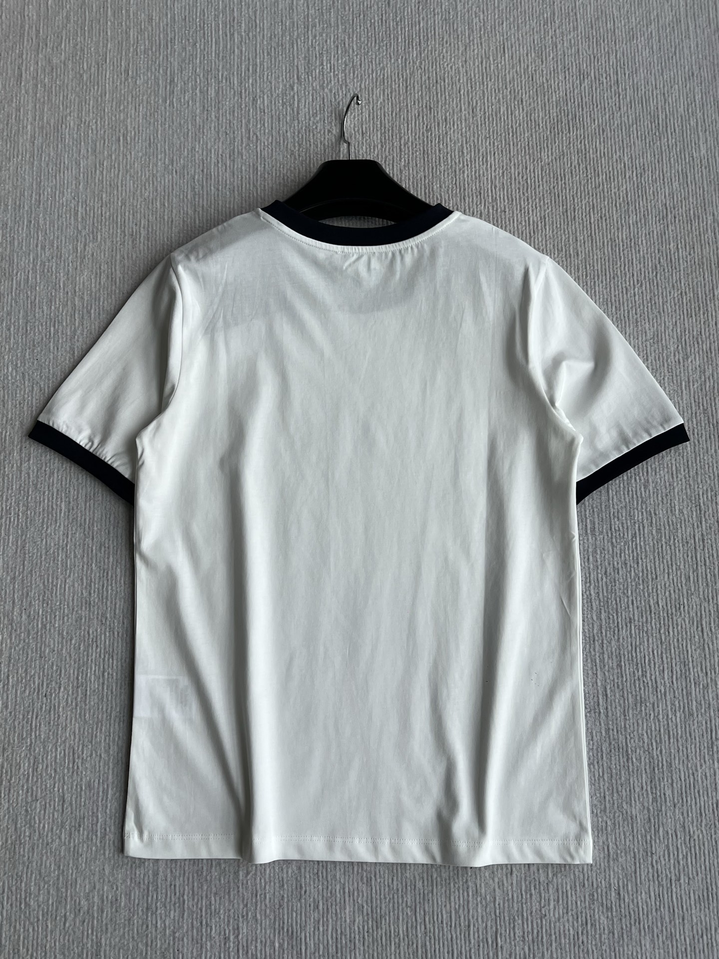 733425ce41ce7.jpg