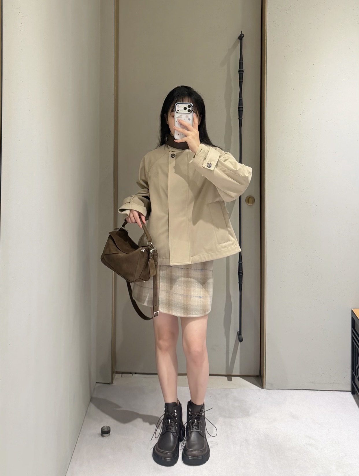 로에베 숏 트렌치 자켓