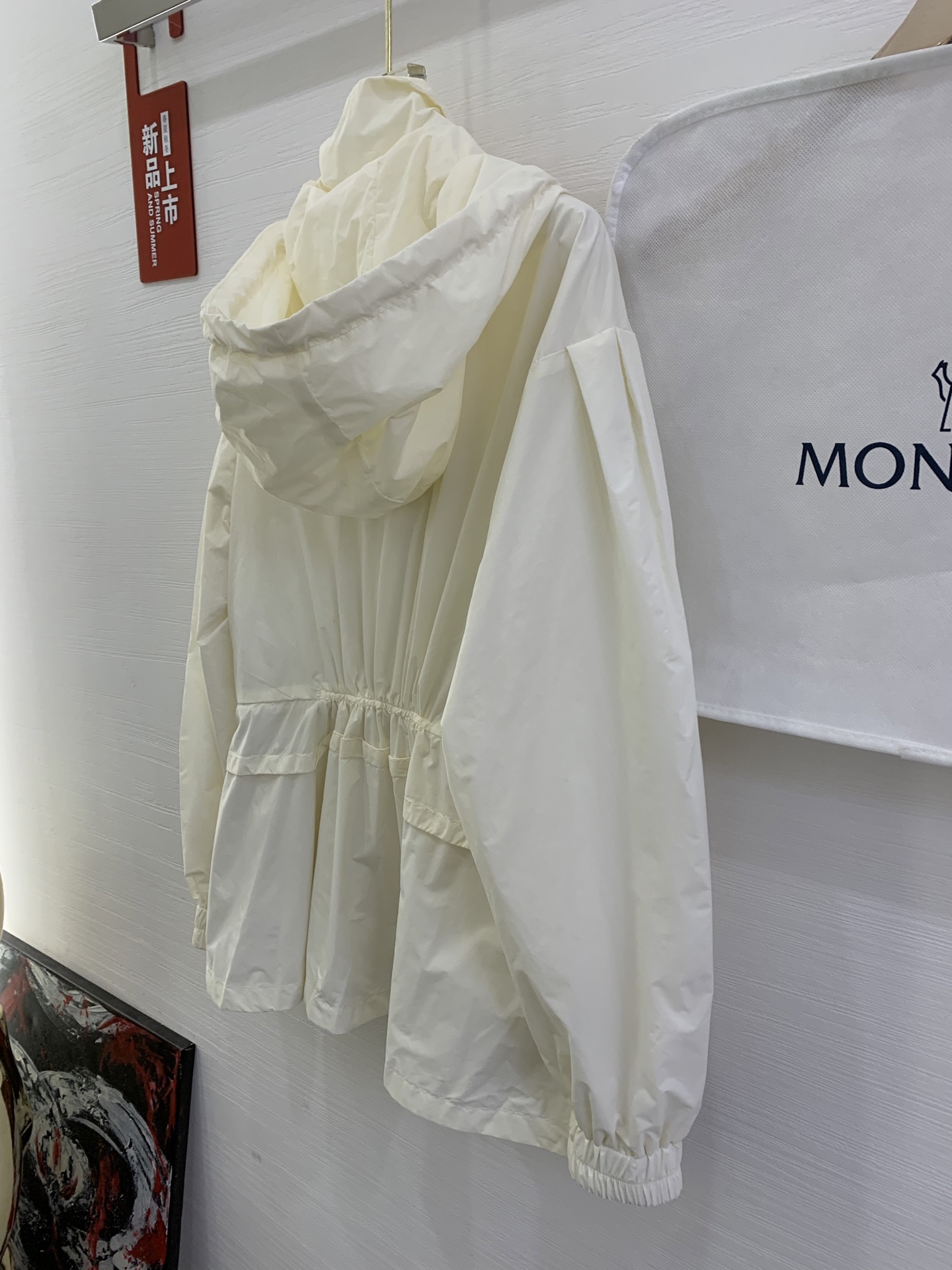 몽클레어 바브레 후드 미디 바람막이 2컬러