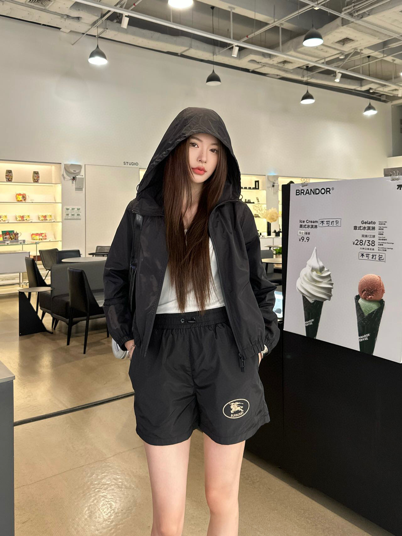79378408bfea2.jpg
