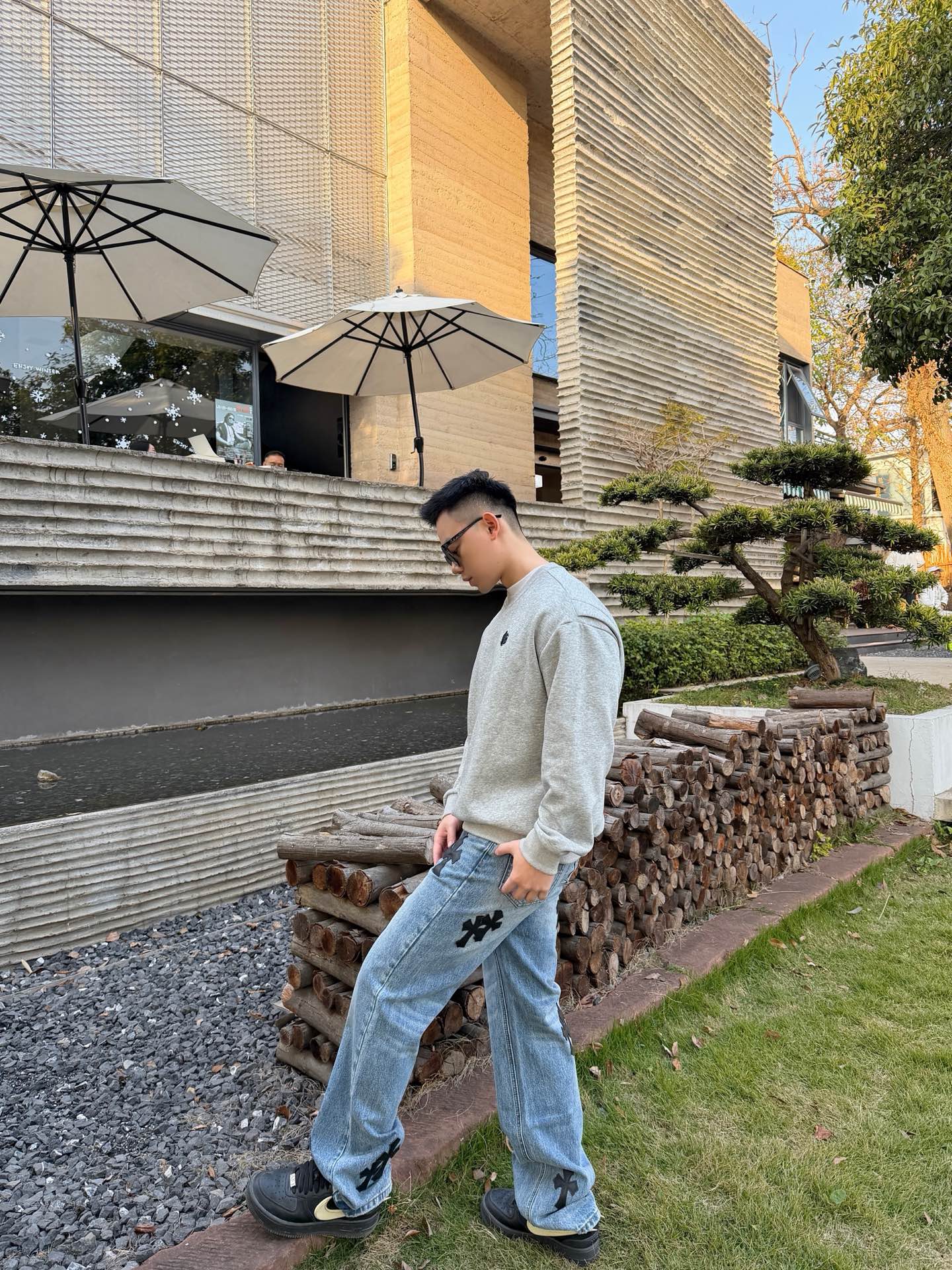 크롬하츠 맨즈 남여공용 패치 데님 팬츠
