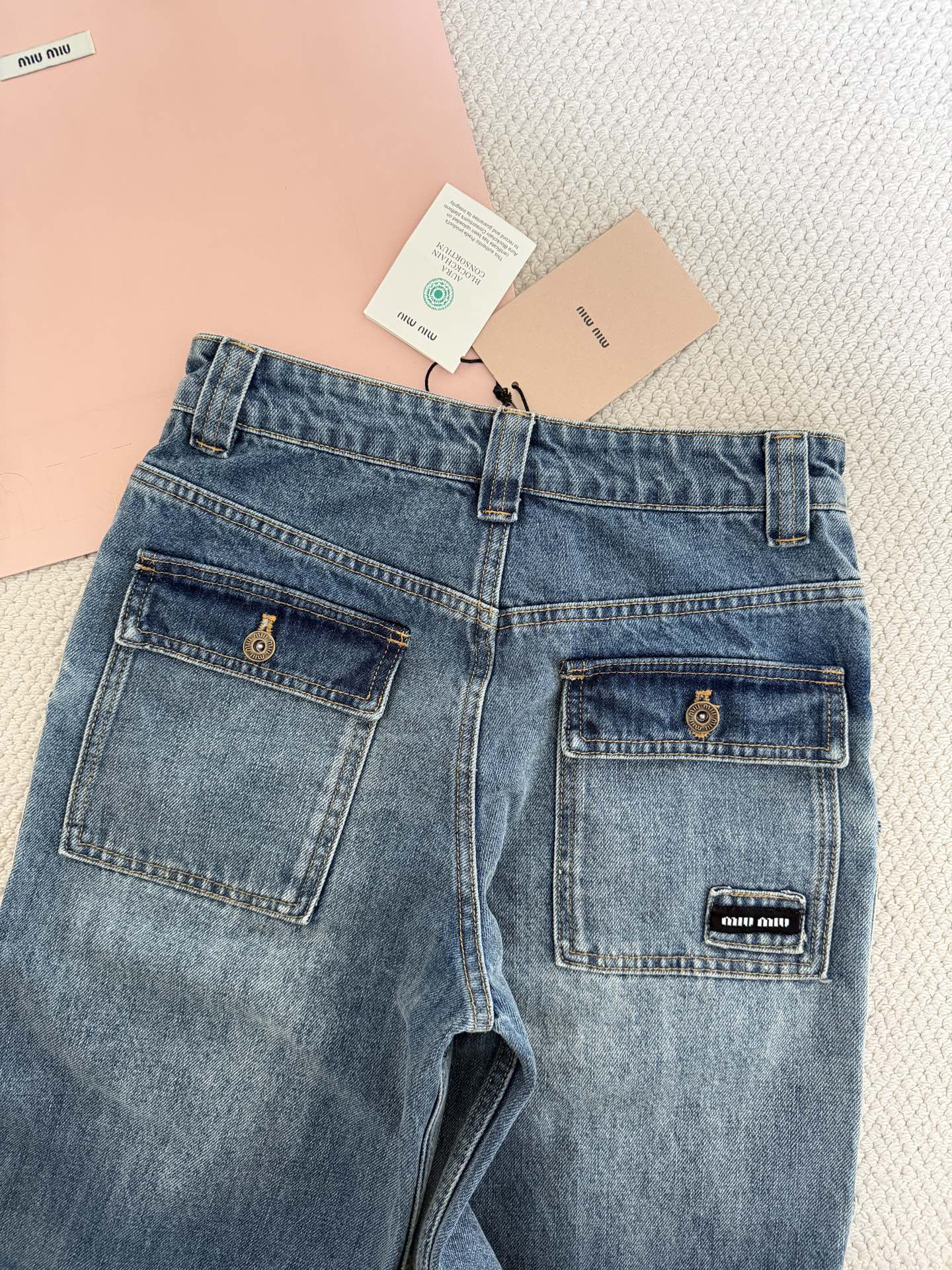 8047b6082e148.jpg