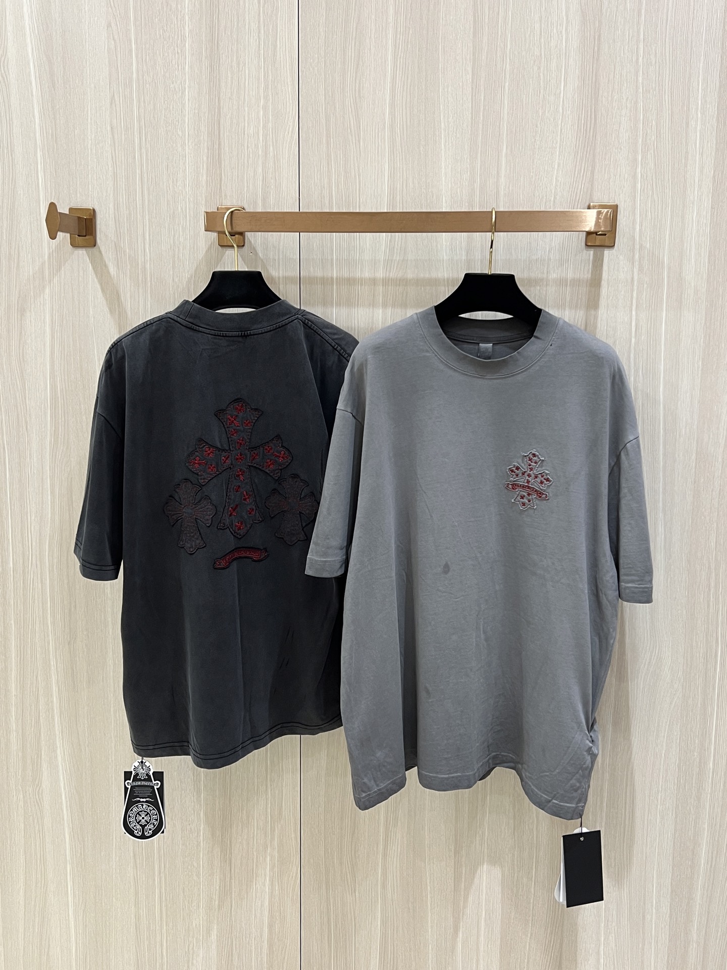 크롬하츠 맨즈 대거 반팔티 2컬러