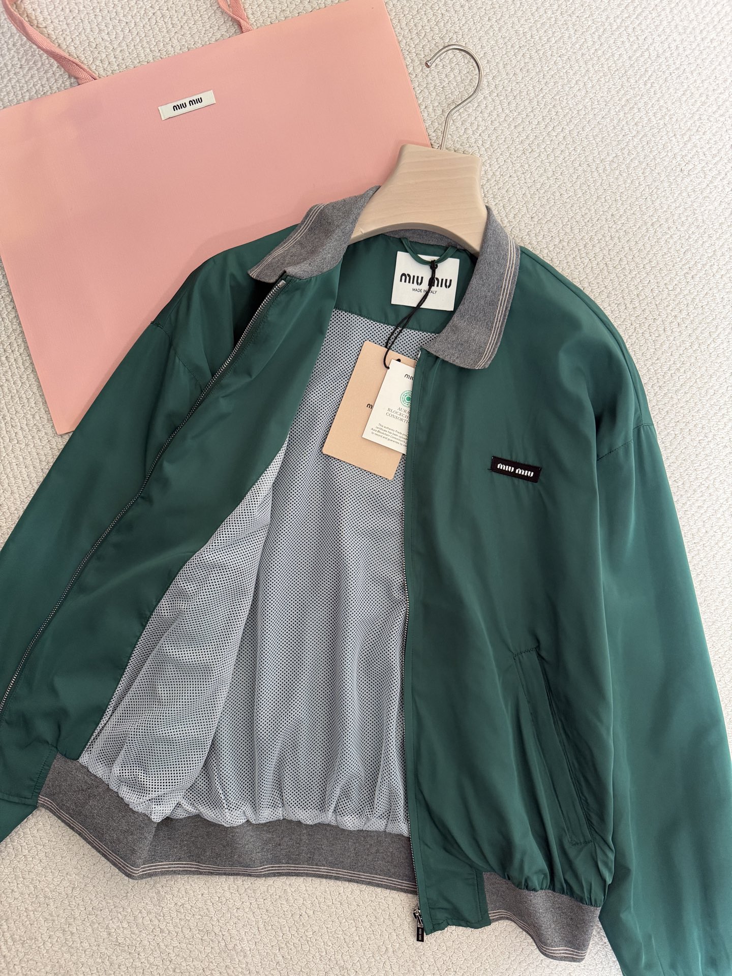 83a3728833af9.jpg
