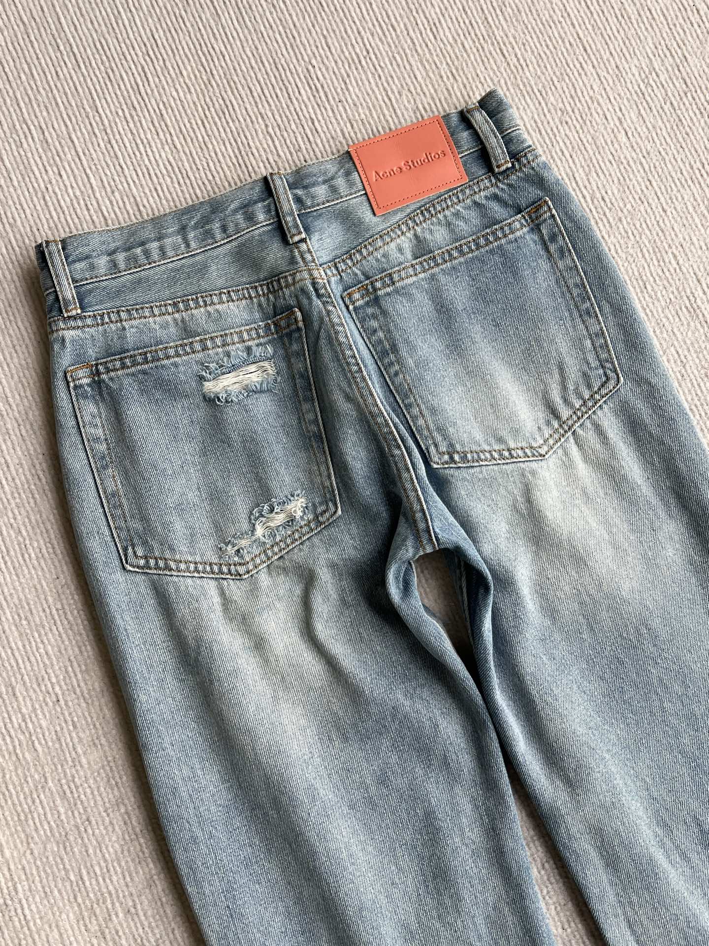 84adf2b60c977.jpg
