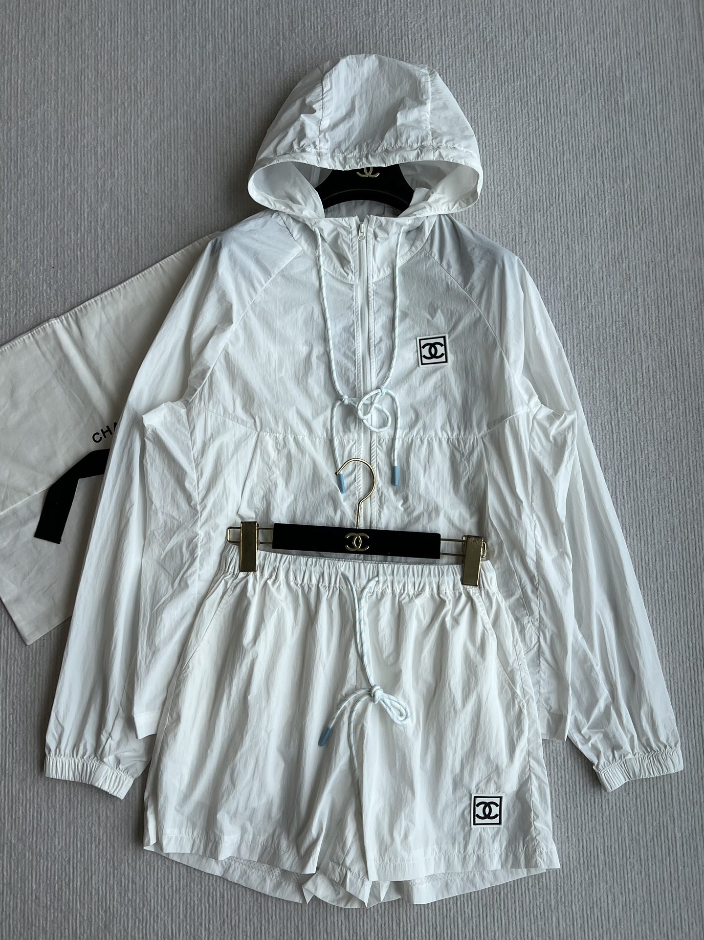 86621456a8ea8.jpg