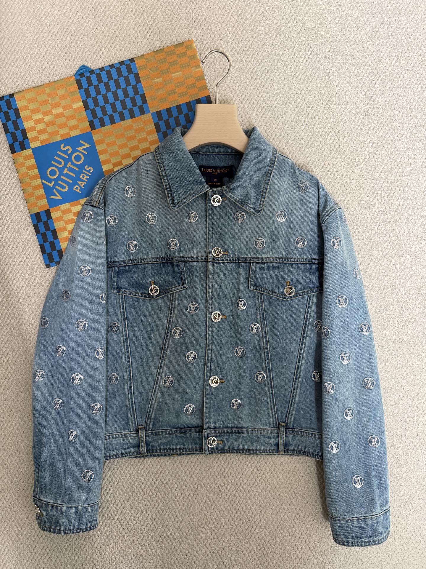 868be880d5454.jpg